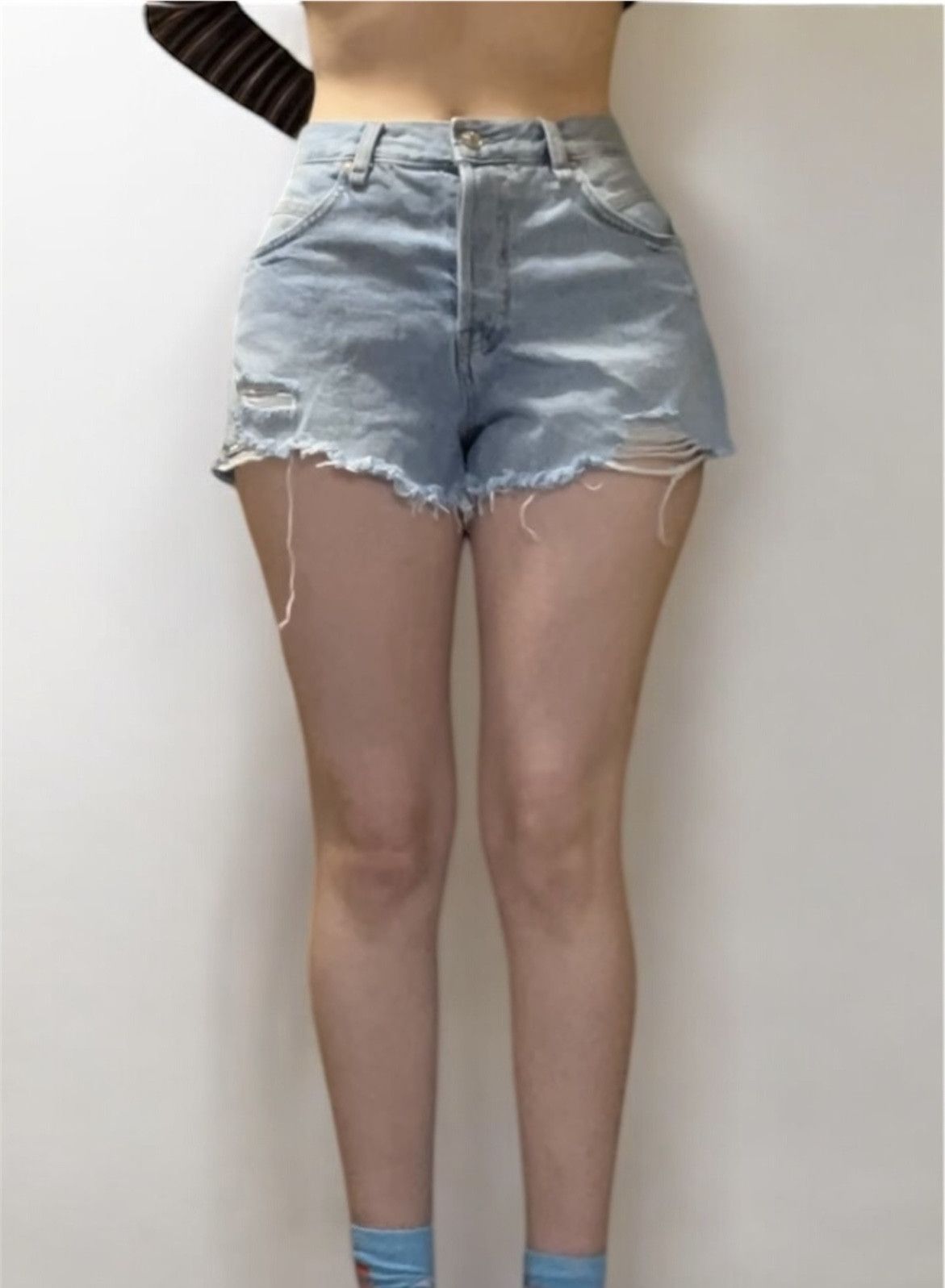 Free People Free People Jean Shorts Size 29" - 1 Thumbnail
