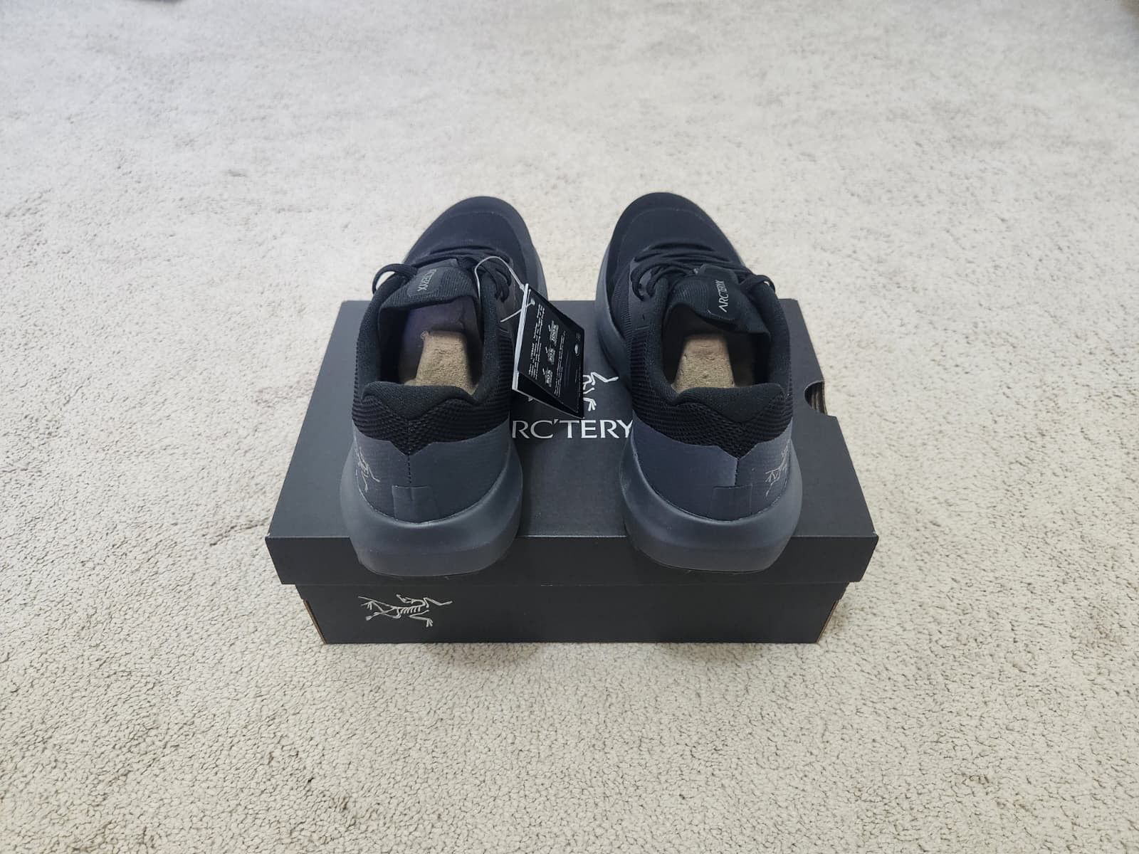 Arc'teryx Arc’teryx Norvan LD 4 W Black W9 Trail Shoes Size US 9 / IT 39 - 2 Thumbnail