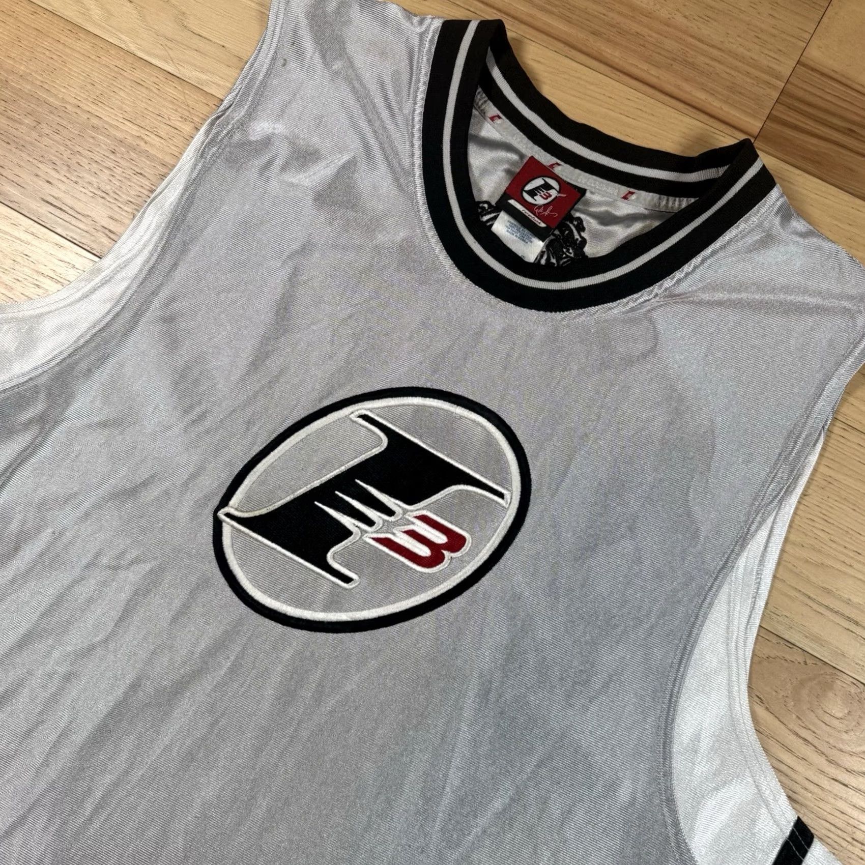 Reebok VINTAGE Reebok I3 Shirt Jersey XL Black Mens Hip Hop 2000s NBA Football Size US XL / EU 56 / 4 - 2 Thumbnail