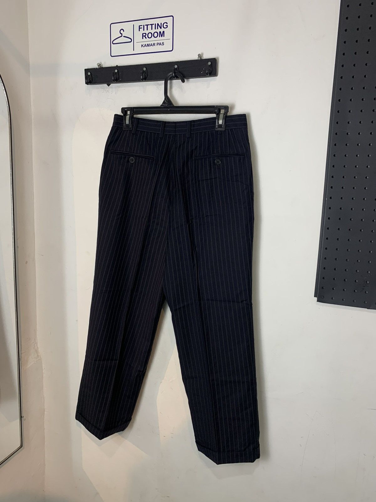 Givenchy Givenchy men stripe trousers casual pants Size US 30 / EU 46 - 3 Thumbnail