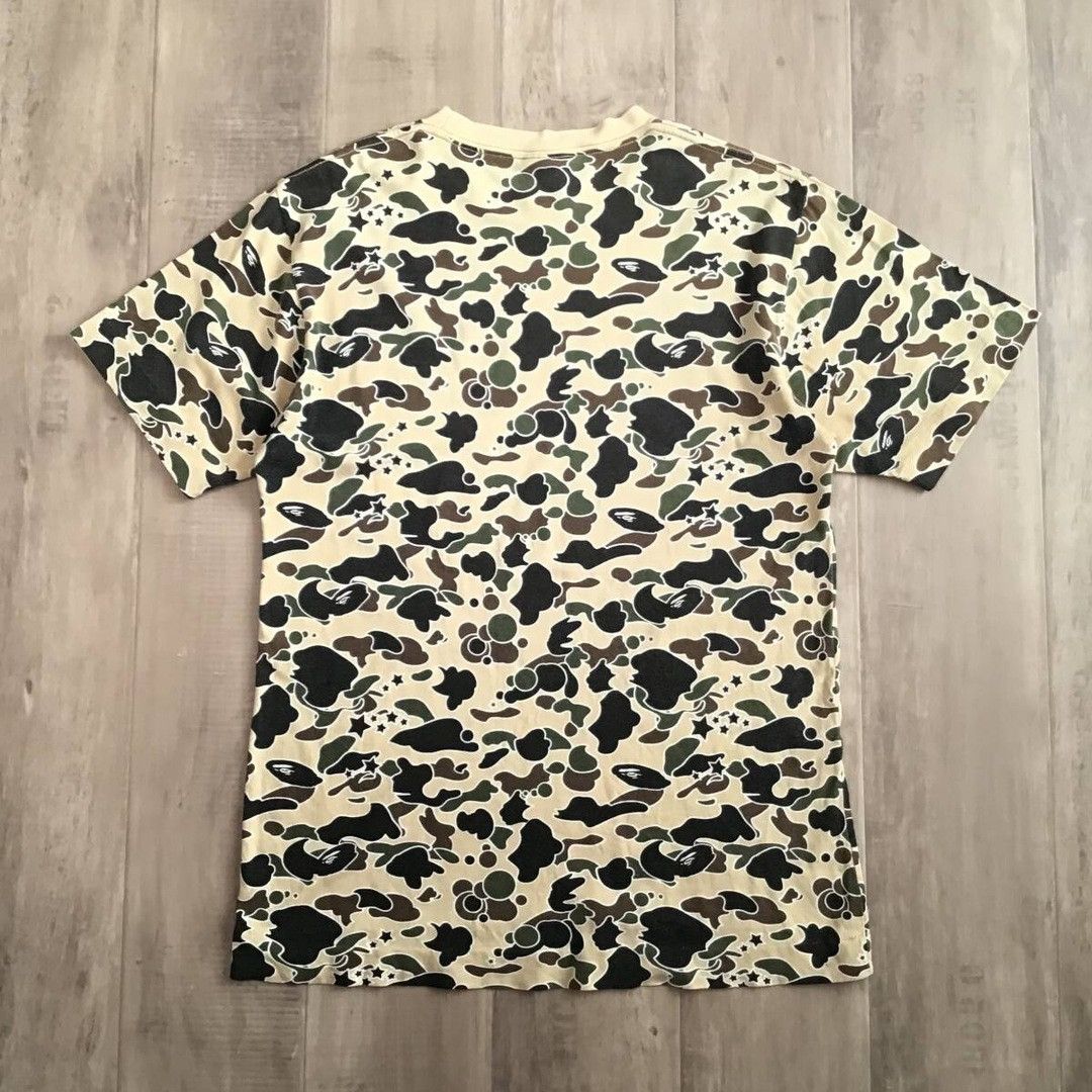 Bape 🔥Vintage🔥 BAPE sta camo T-shirt a bathing ape star NIGO Size US M / EU 48-50 / 2 - 3 Thumbnail