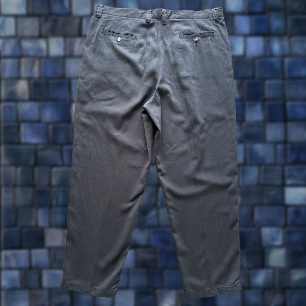 Quiksilver VINTAGE Quiksilver Pants Men 40x32 Black Tencel Chino Pleated 2000s Retro Straight Articulated Slim Classic Casual Mens Size US 40 / EU 56 - 1 Thumbnail