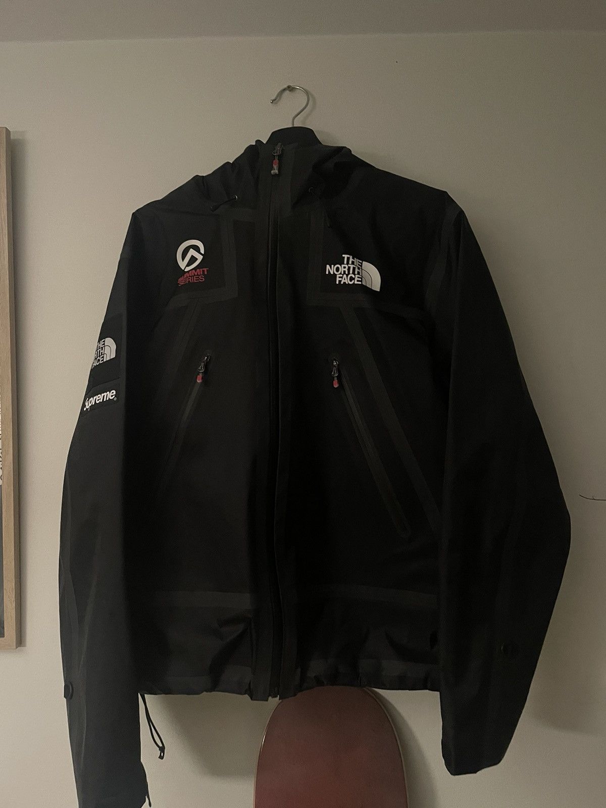 Supreme Supreme The North Face Summit Series Outer Tape Seam