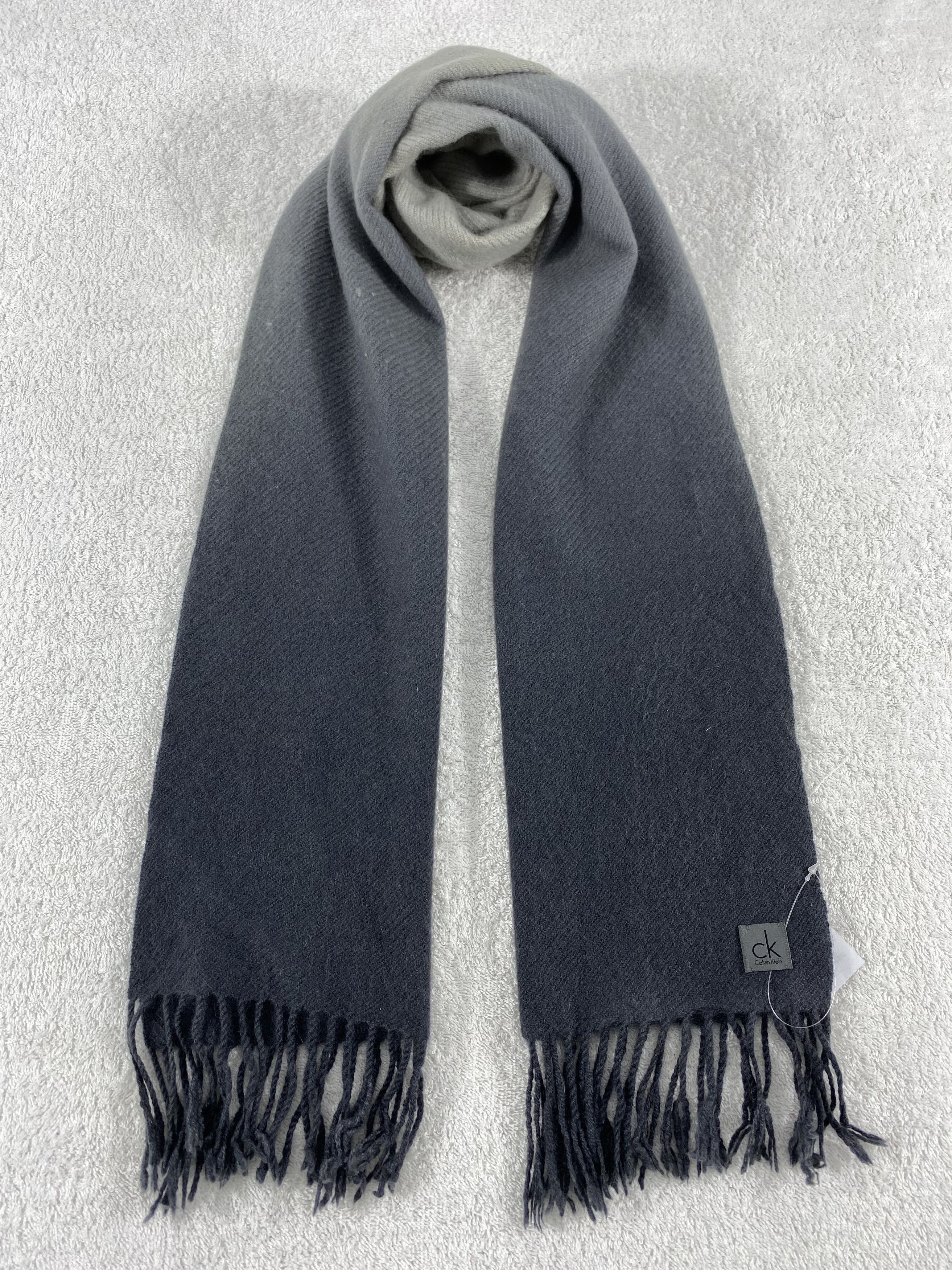Calvin Klein Vintage Calvin Klein Scarf/Muffler/Neckwear MF706 Size ONE SIZE - 1 Thumbnail