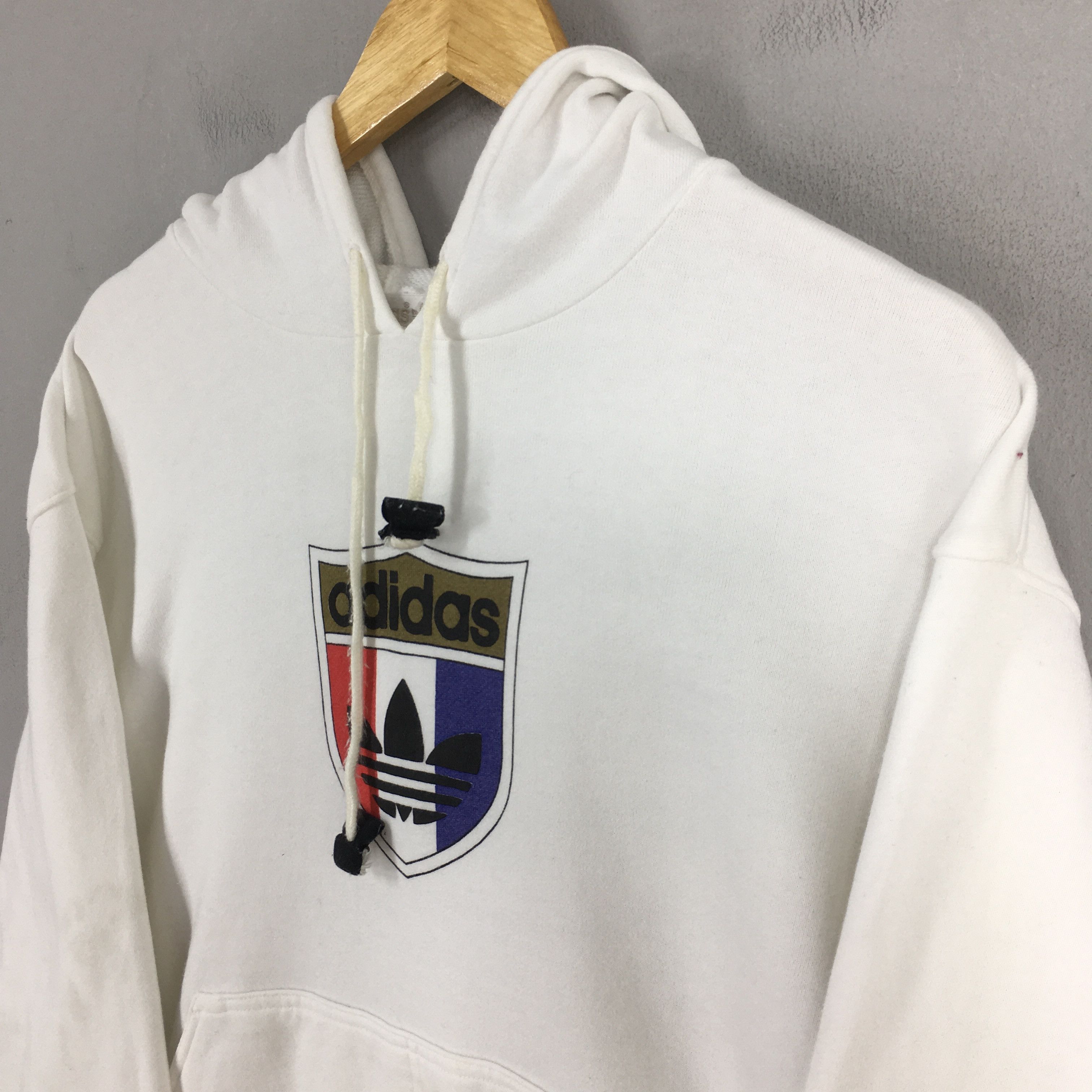 Adidas × Vintage Vintage Adidas Trefoil White Hoodie Sweater Medium Size US M / EU 48-50 / 2 - 3 Thumbnail