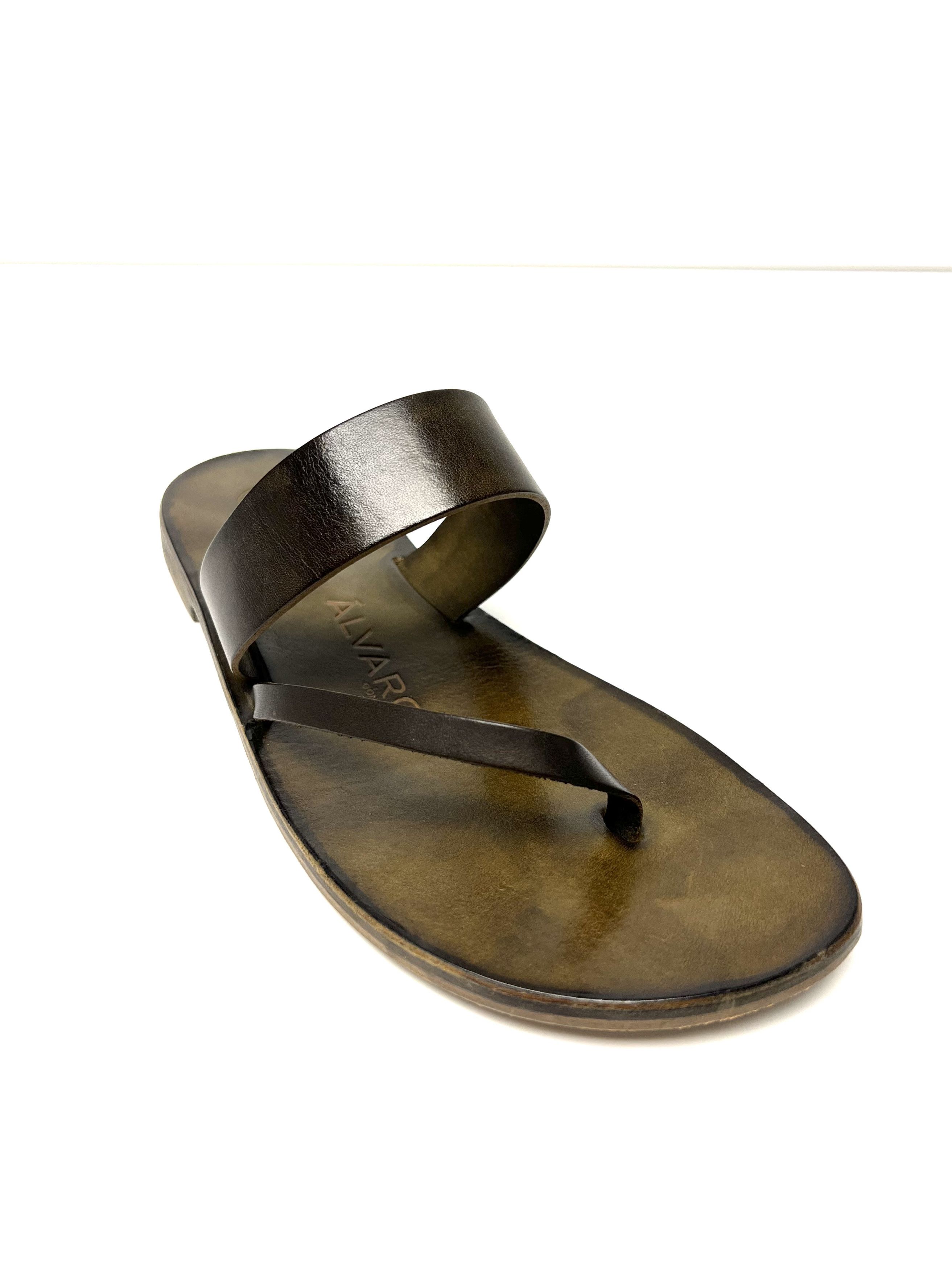 Other ALVARO GONZALEZ, MILITARY GREEN LEATHER HAND MADE, SLIDE Size US 11 / EU 44 - 1 Thumbnail