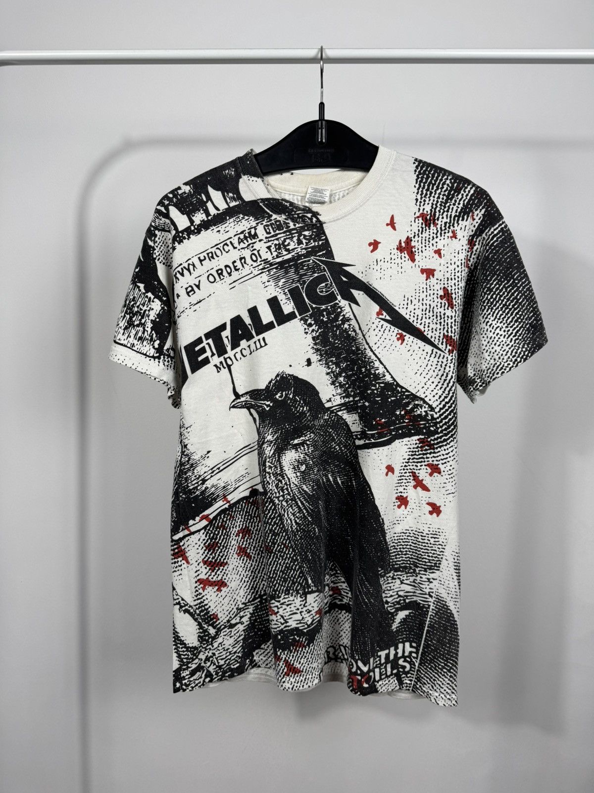 Metallica Metallica All Over Print T Shirt Raven Graphic 2013 Band M Size US M / EU 48-50 / 2 - 2 Thumbnail