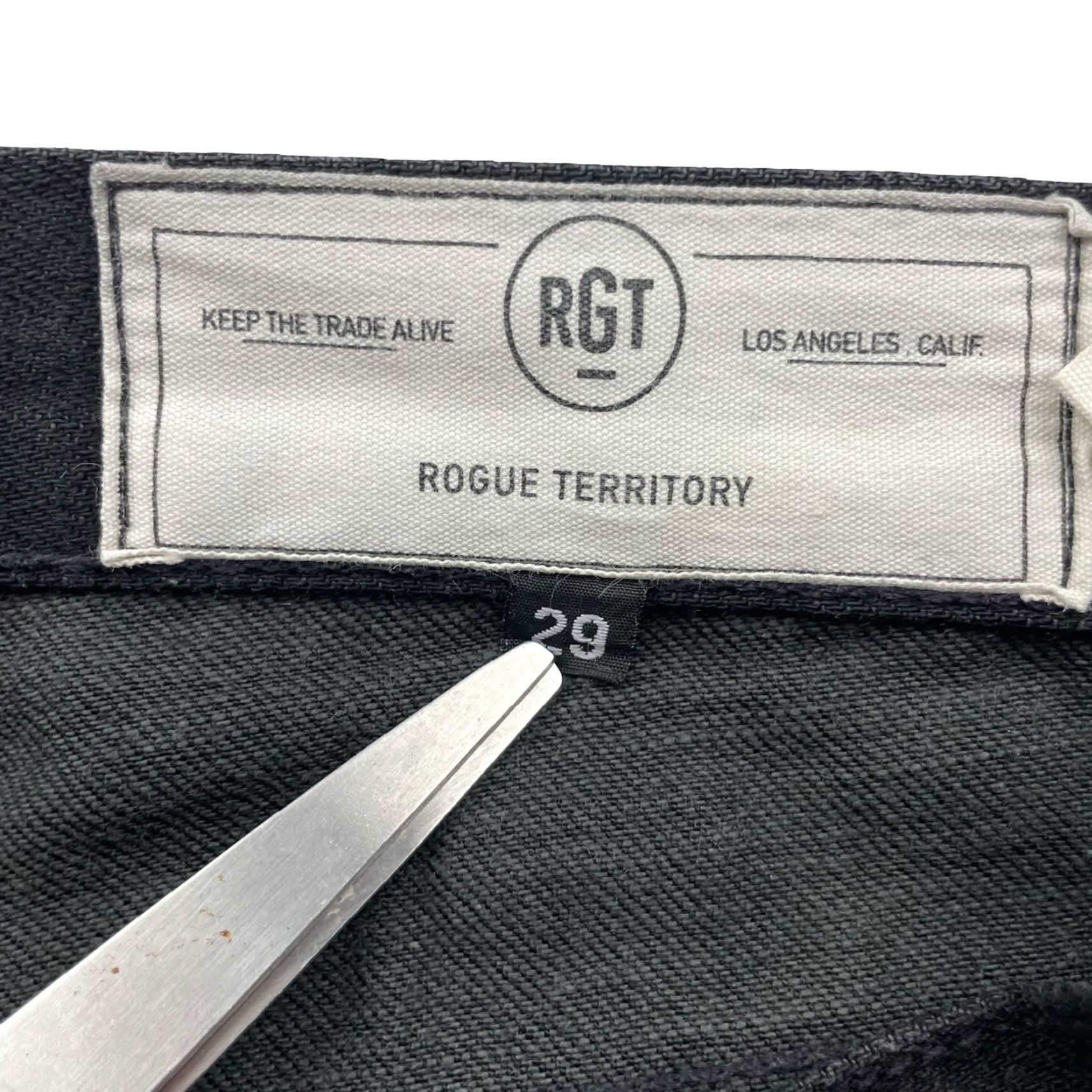 Rogue Territory VINTAGE? No. Rogue Territory Jeans - Men’s Slim Straight 6-Pocket Japan Selvedge Black 29x28 Straight Denim Cotton Mid Rise 29 Mens Size US 29 - 7 Thumbnail