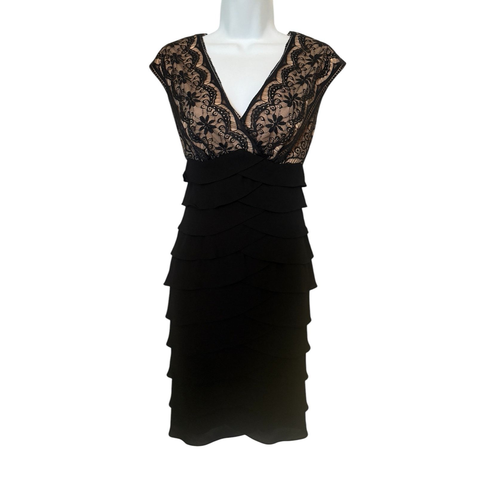 Adrianna Papell Vtg Adrianna Papell Party Black w/Lace Bodice Midi Dress 4 Size S / US 4 / IT 40 - 2 Thumbnail