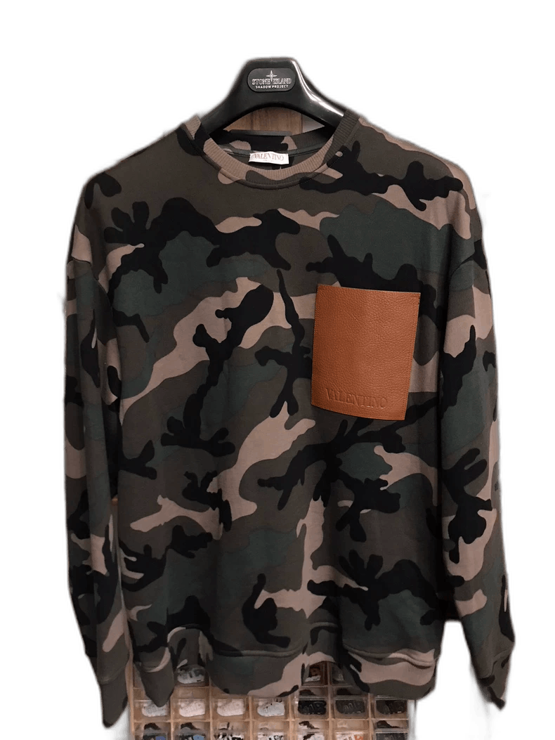 Valentino Valentino Camouflage Sweatshirt with Leather Pocket Size US S / EU 44-46 / 1 - 1 Thumbnail