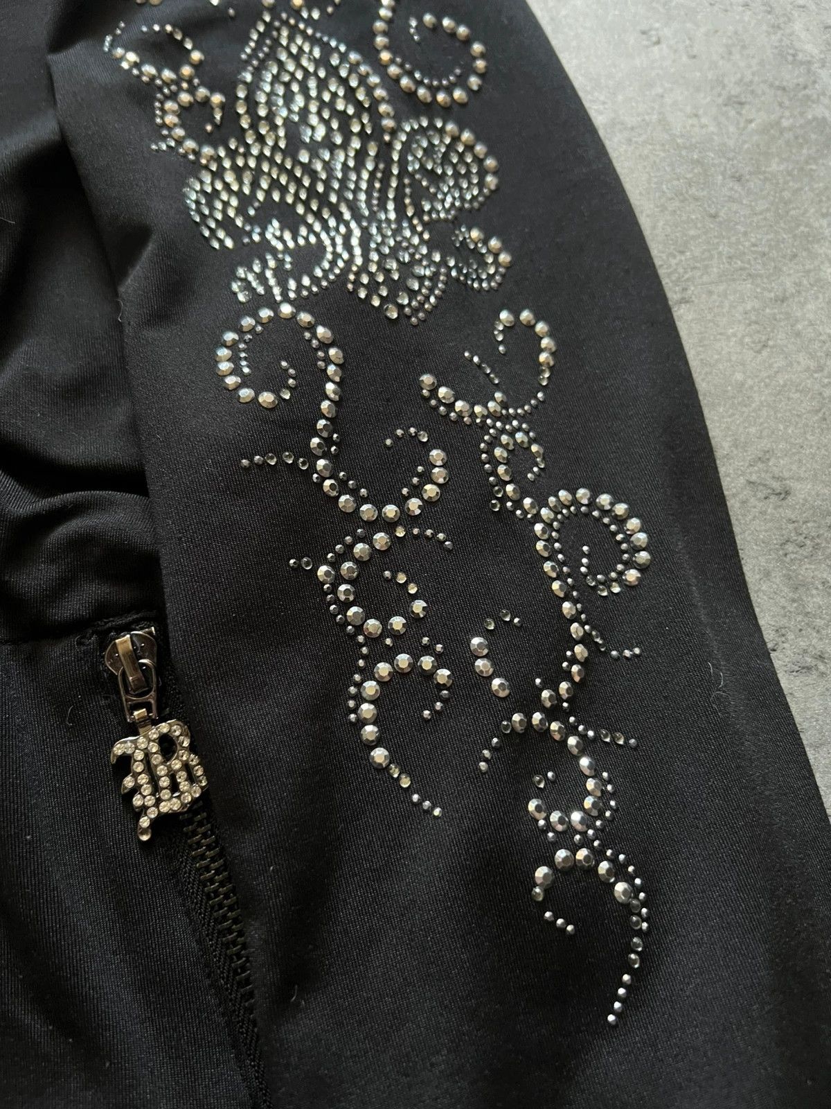 Vintage bcbgmaxazria black avant garde hoodie with crystals goth Size M / US 6-8 / IT 42-44 - 3 Thumbnail
