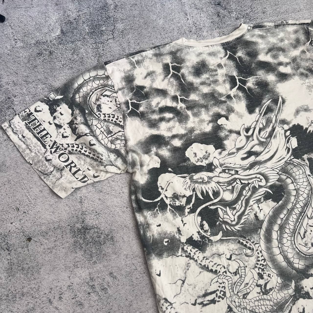 Japanese Brand × Vintage Vintage 90s Japanese Dragon White All Over Print Shirt Mens Size US XL / EU 56 / 4 - 11 Thumbnail