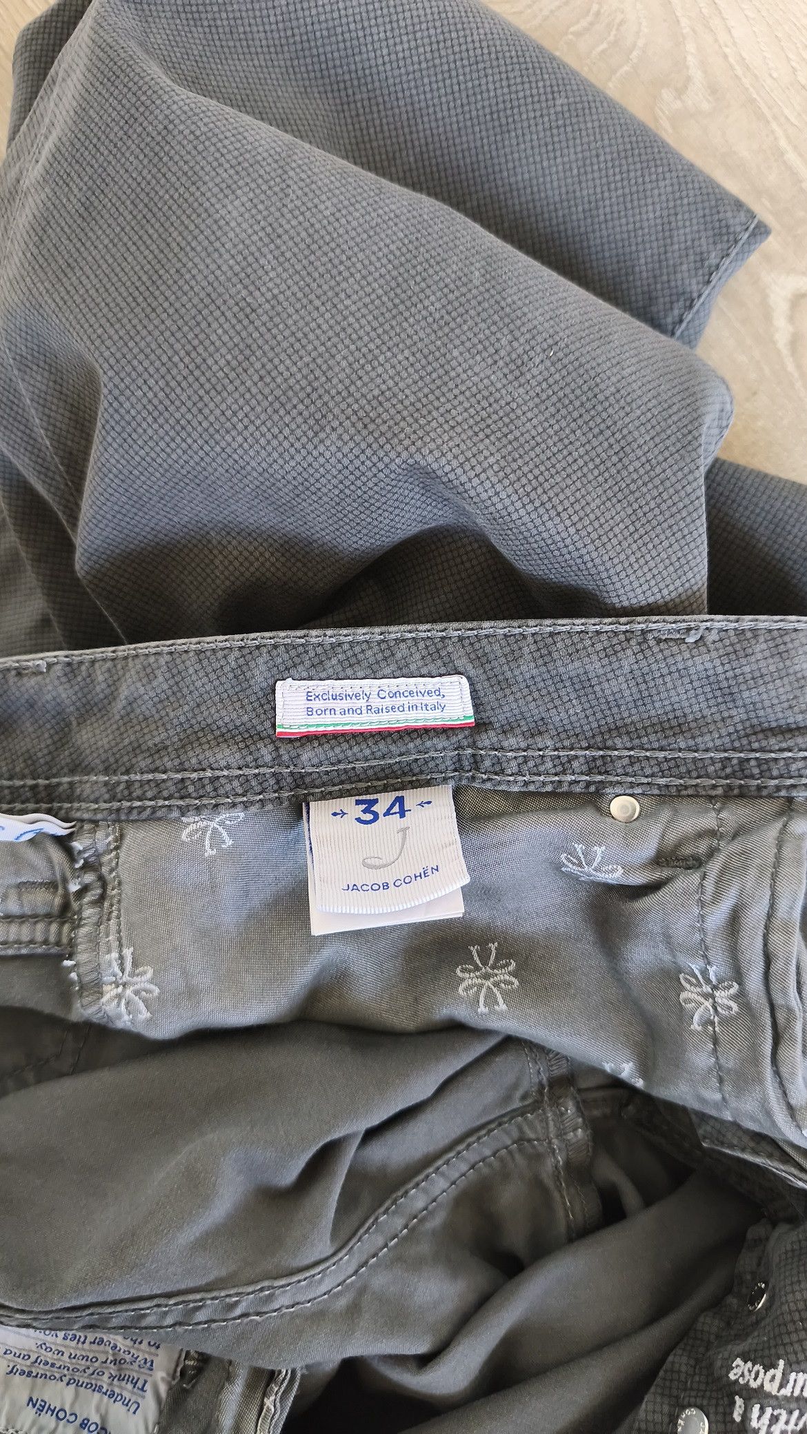 Jacob Cohen Jacob Cohen men's jeans size 34 - made in Italy Size US 34 / EU 50 - 9 Thumbnail