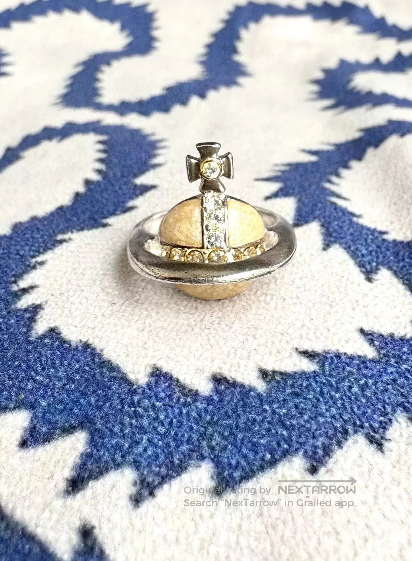 Vivienne Westwood vivienne westwood yellow saturn enamel ring. Size ONE SIZE - 1 Thumbnail