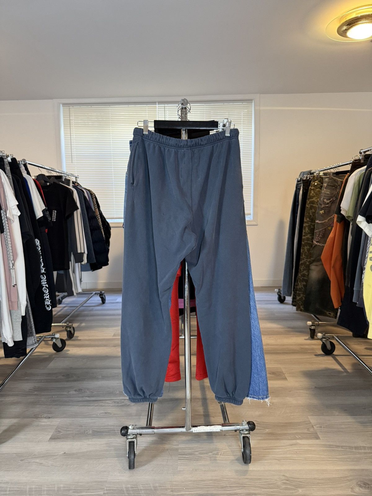 Star flare sweats