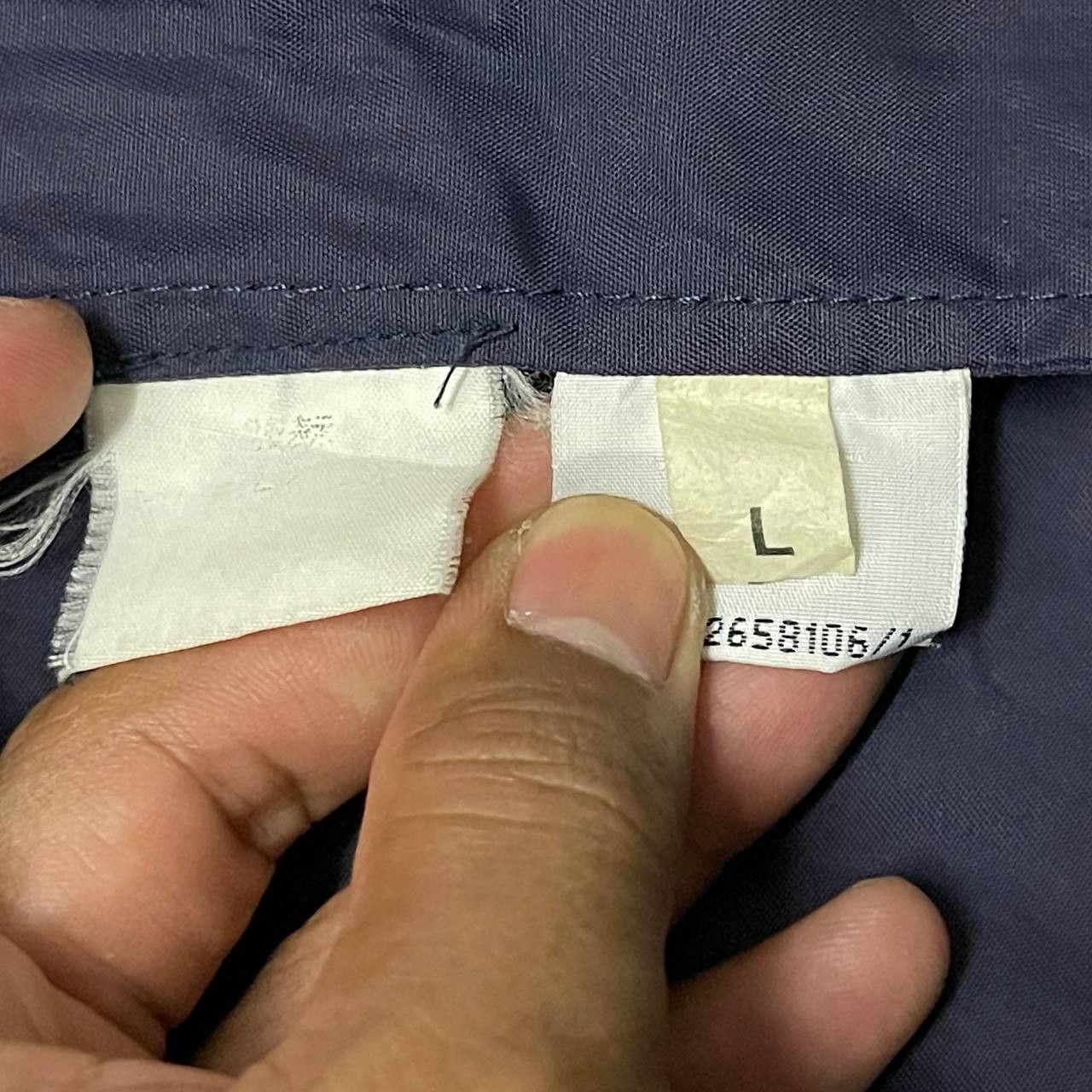 Guess Vintage 90's Guess Jeans Nylon Jacket Size US L / EU 52-54 / 3 - 11 Thumbnail