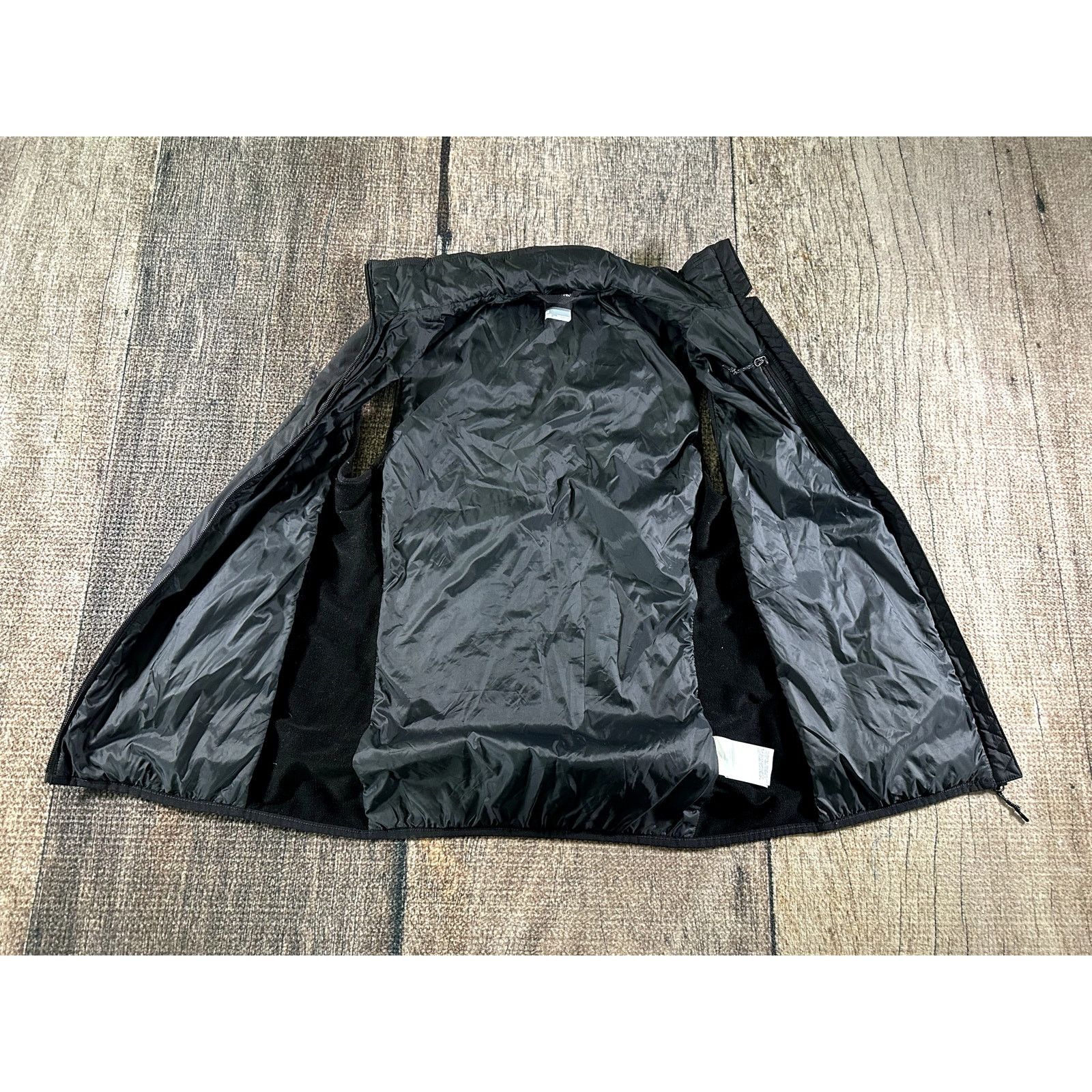 Icebreaker Icebreaker Women's Merino Wool Insulated Vest Size Medium Size M / US 6-8 / IT 42-44 - 4 Thumbnail