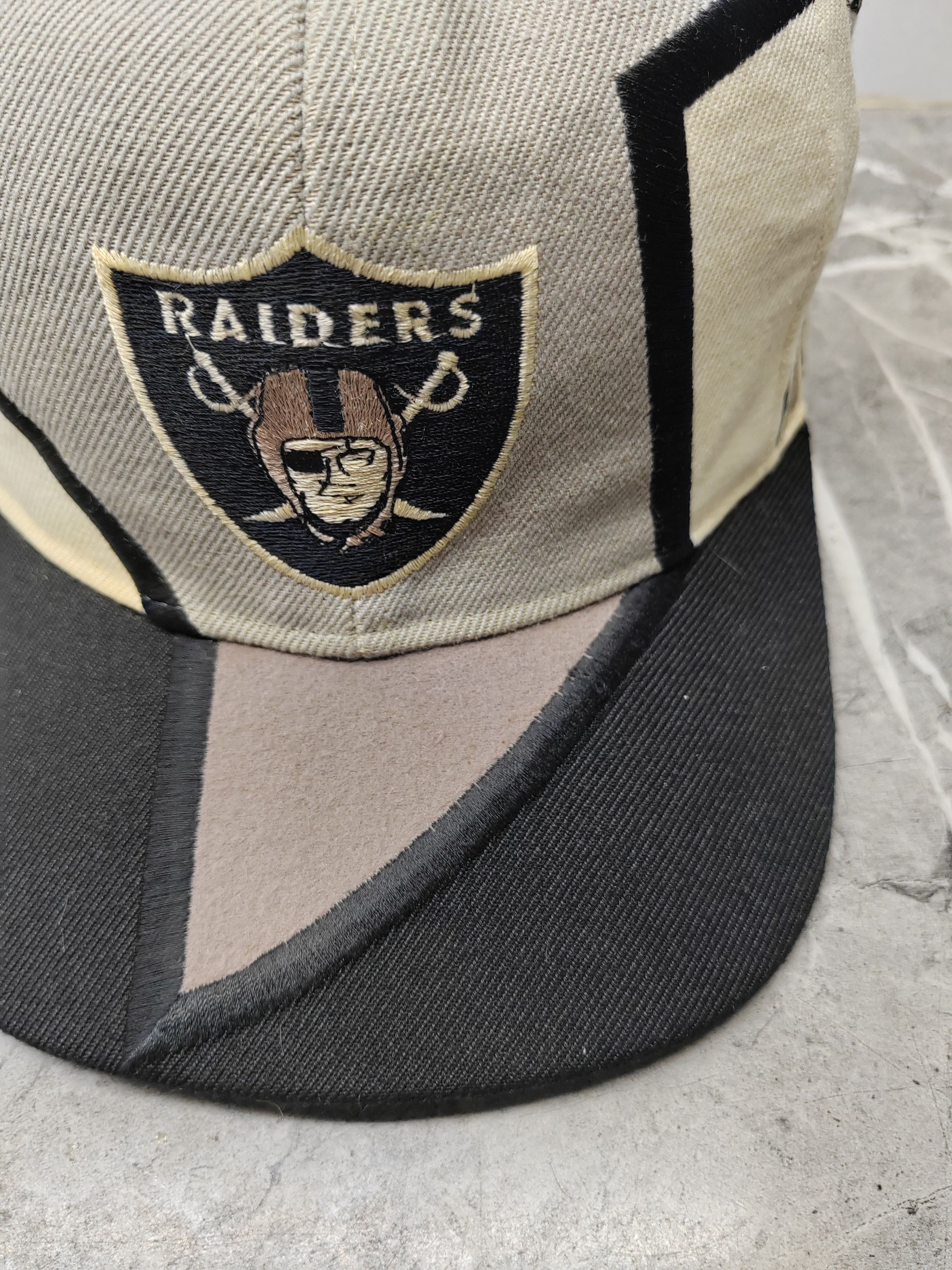 Vintage Vintage Raiders TOW Graffiti Style Cap Size ONE SIZE - 3 Thumbnail