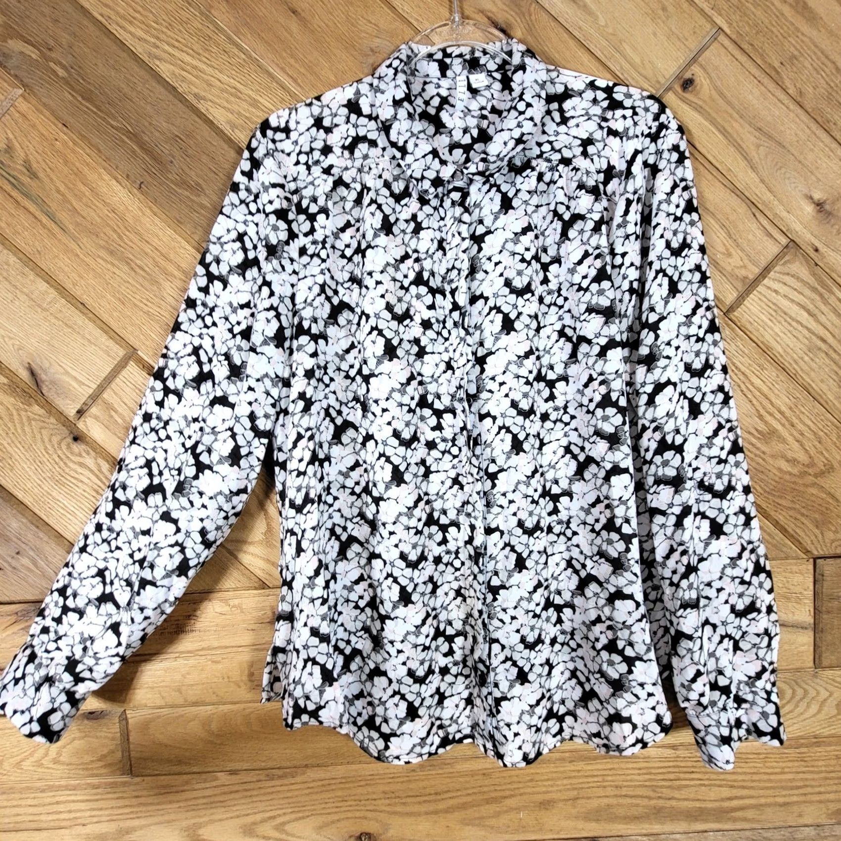 Vintage ELLE Shirt Women XL Black White Floral Geometric Print Long Sleeve Button Down Size XL / US 12-14 / IT 48-50 - 4 Thumbnail