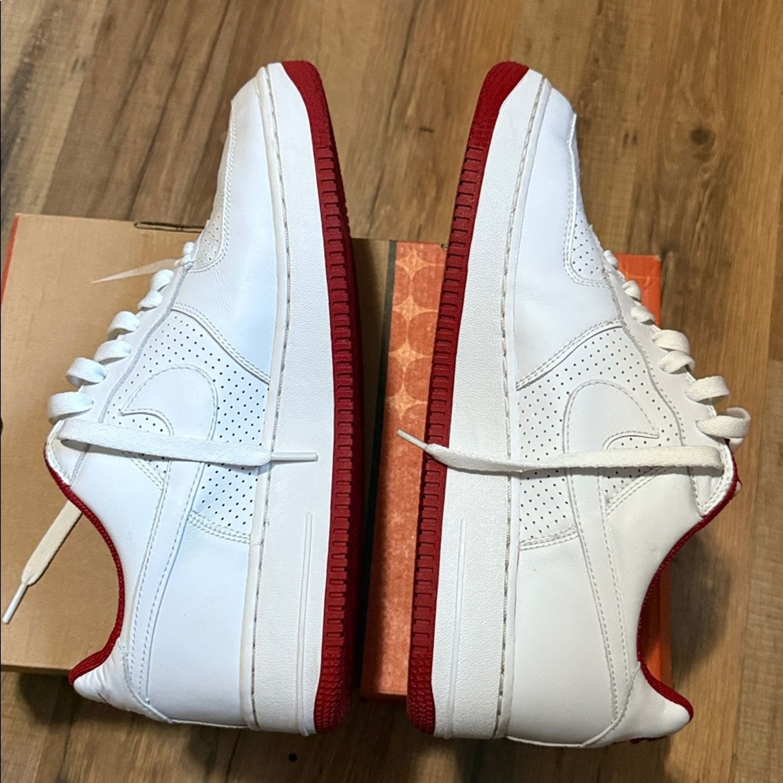 Nike 2005 Nike Air Force 1 Size US 10.5 / EU 43-44 - 7 Thumbnail