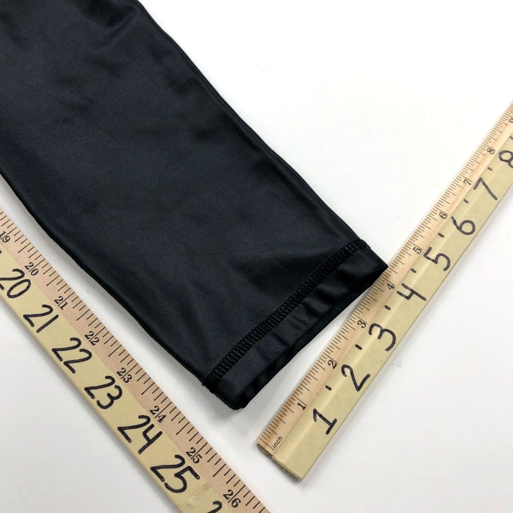 Vintage Zyia Active Leggings Black Green 8-10 28W 25L Athleisure Women S High Rise Ankle Solid 25 in Inseam Size 28" / US 6 / IT 42 - 7 Thumbnail