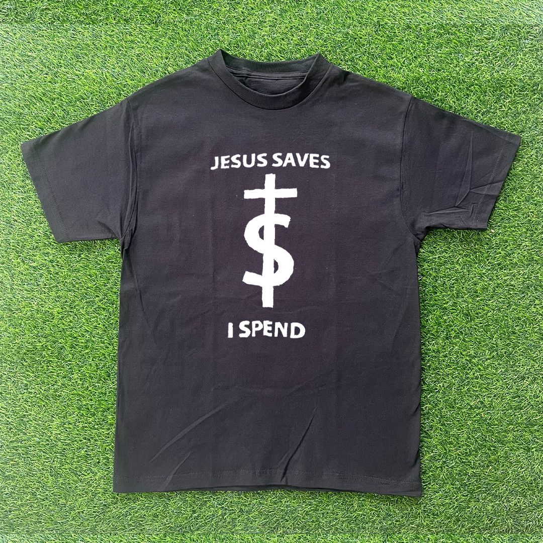 Vintage JESUS SAVES I SPEND TSHIRT Size US L / EU 52-54 / 3 - 1 Preview