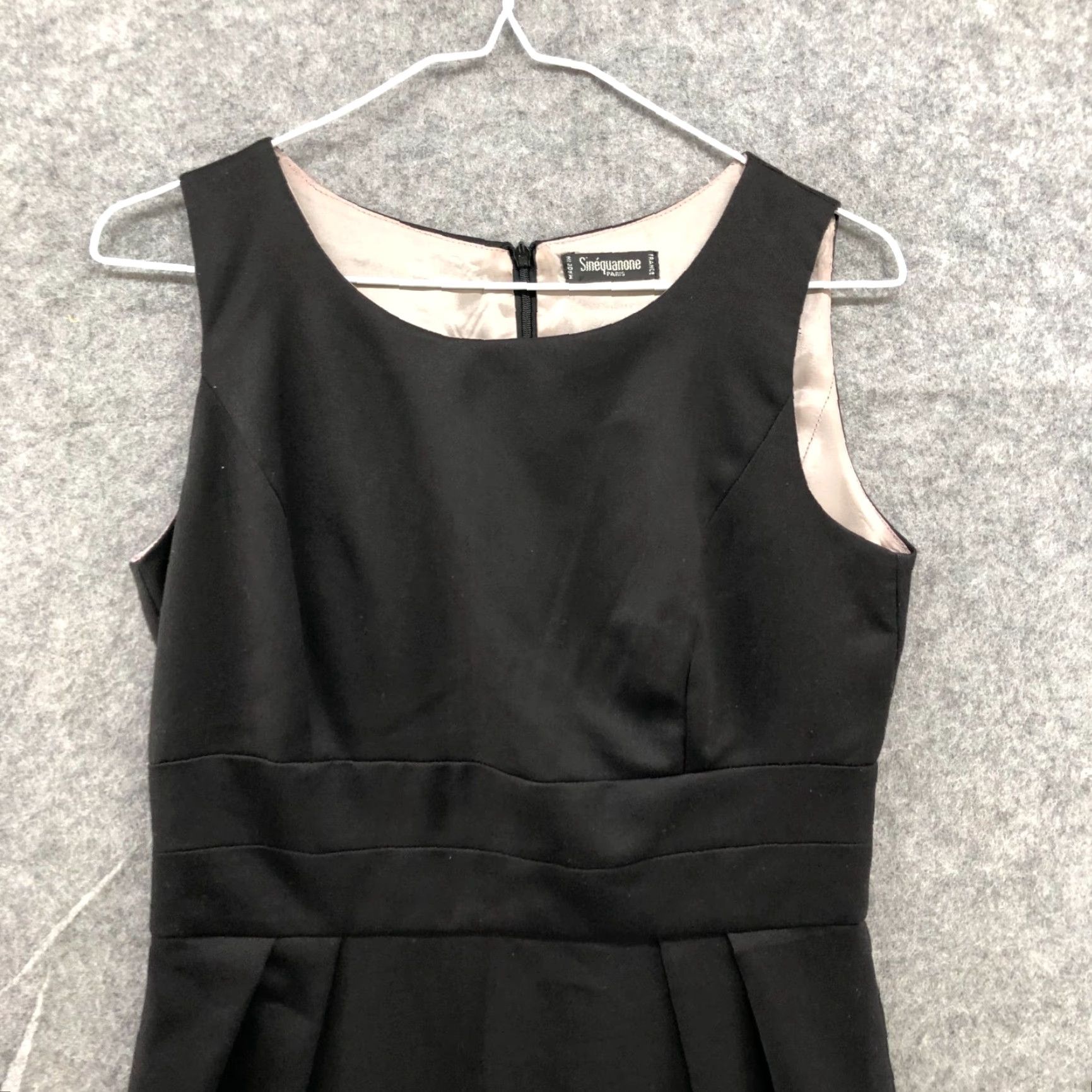 Vintage Sinequanone Womens Black Wool Blend Sheath Dress Size 0 Sleeveless Career LBD Crew Neck Zip Knee Length Size XS / US 0-2 / IT 36-38 - 3 Thumbnail