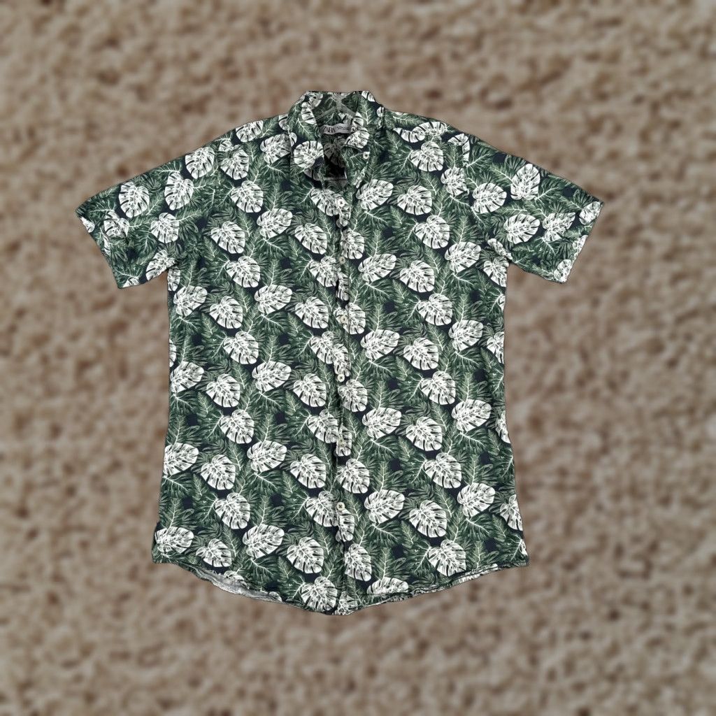 Zara VINTAGE Zara Women's Shirt Casual Linen Blend Hawaiian Button-Up Large Green Floral 90s Summer Women Size L / US 10 / IT 46 - 1 Thumbnail