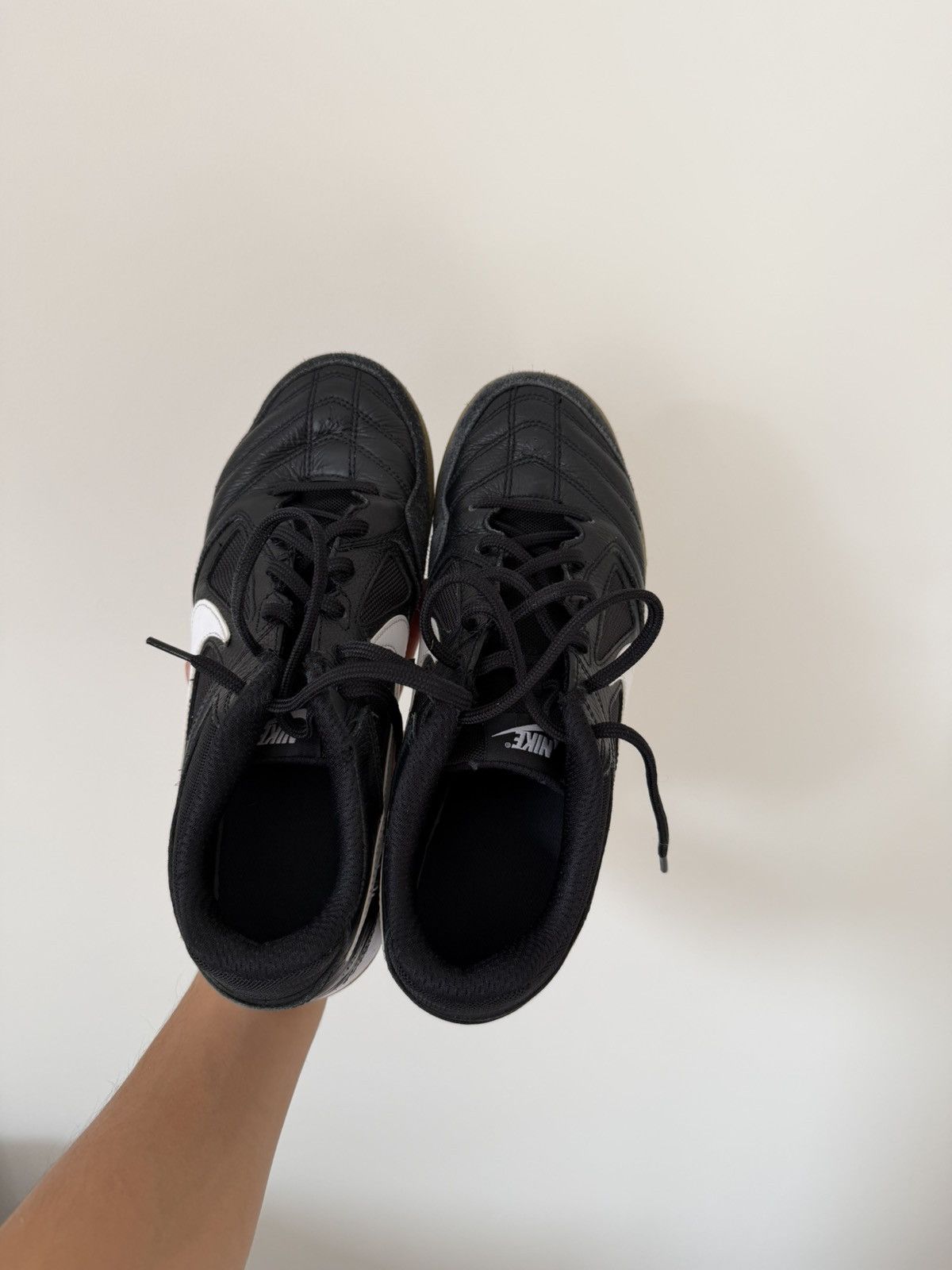 Nike Nike Gato Size US 9 / EU 42 - 2 Thumbnail