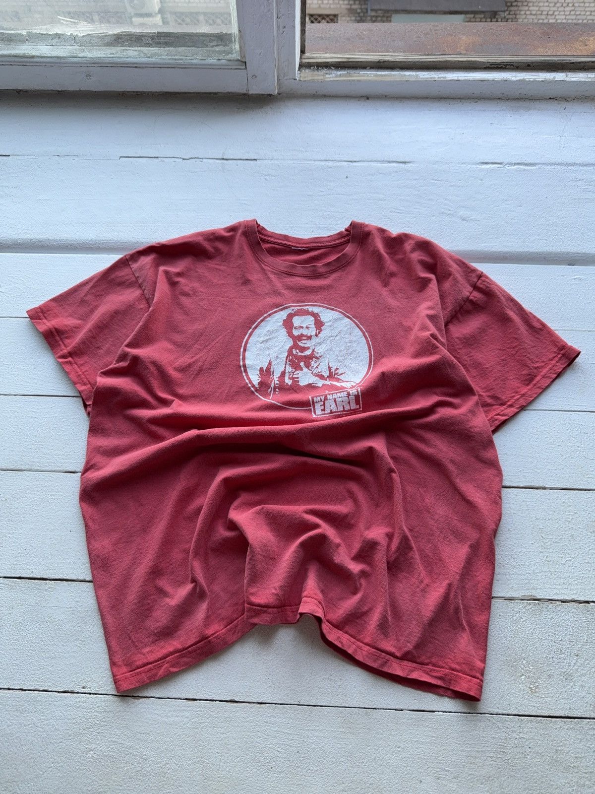 Other Vintage 2008 Promo My Name Is Earl Red TV Show Tee Shirt Size US L / EU 52-54 / 3 - 1 Thumbnail