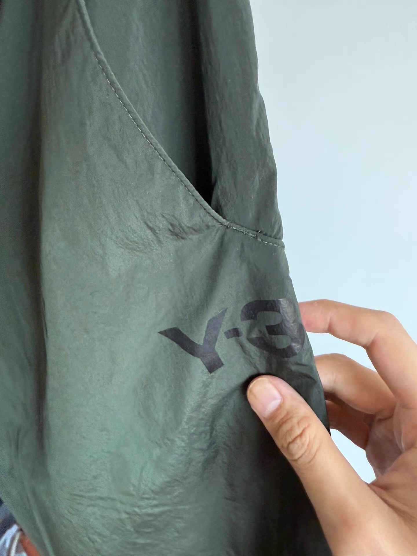 Y-3 Y-3 Nylon Cropped Trousers Q17 Size US 32 / EU 48 - 4 Thumbnail