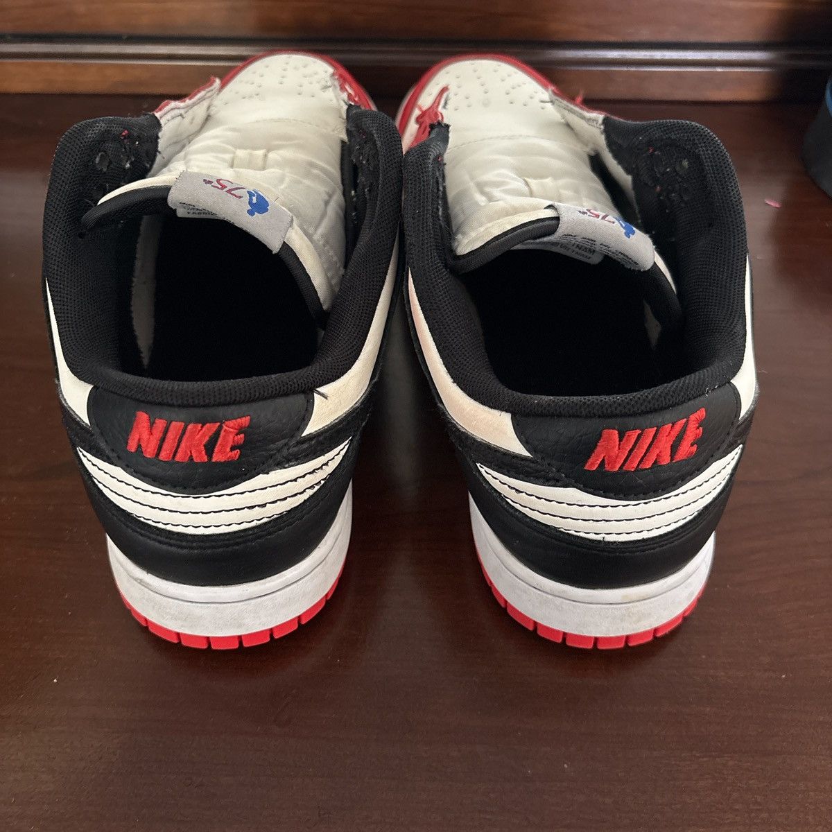Nike Nike NBA x Dunk Low EMB “75th Anniversary” Size US 10 / EU 43 - 3 Thumbnail