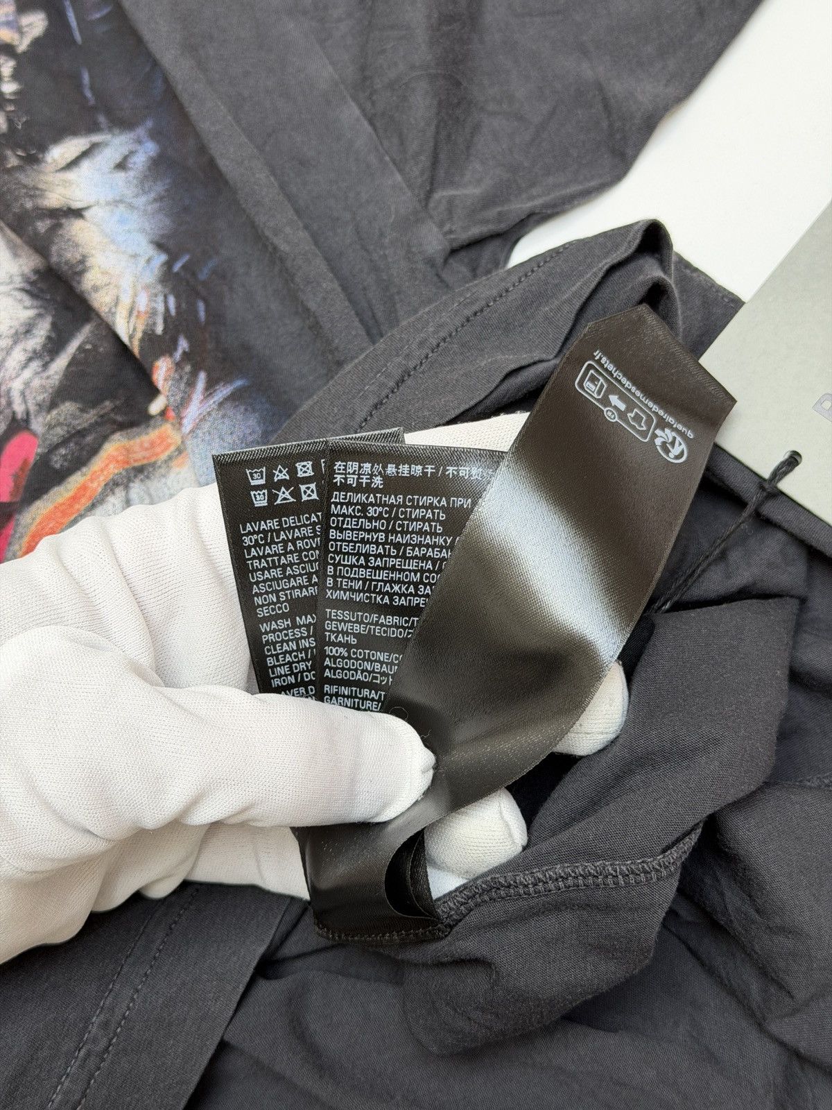 Balenciaga Balenciaga Pigalle Souvenirs Thin Jersey Tee Shirt Size US M / EU 48-50 / 2 - 10 Thumbnail