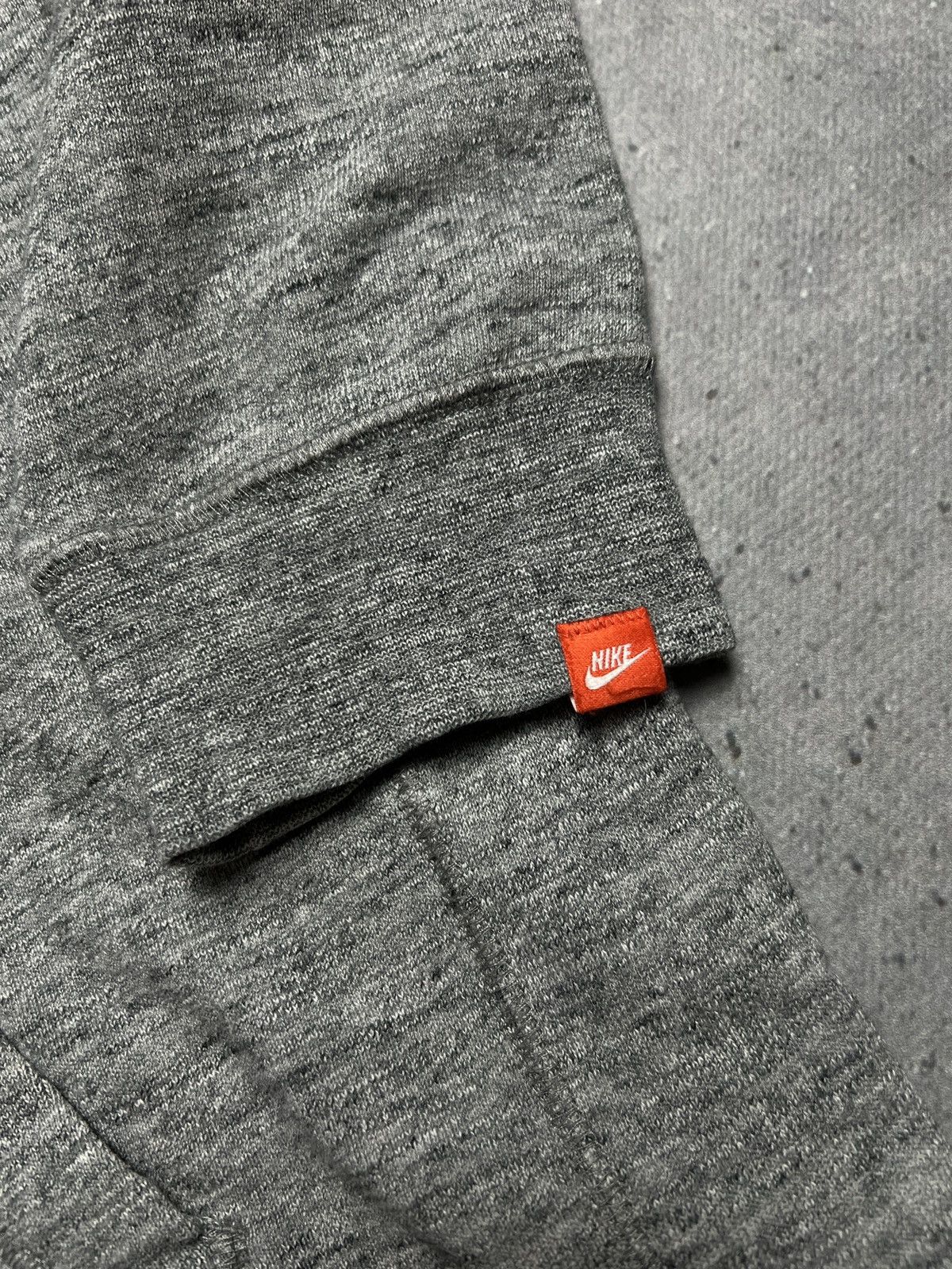 Nike Nike vintage hoodie center swoosh logo spellout y2k crew USA Size US L / EU 52-54 / 3 - 8 Thumbnail