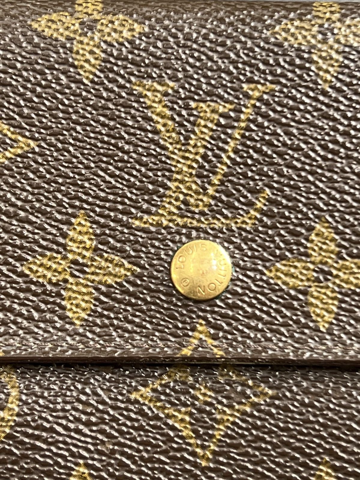 Louis Vuitton × Vintage Louis Vuitton Monogram Leather Button Fold Wallet Size ONE SIZE - 4 Thumbnail