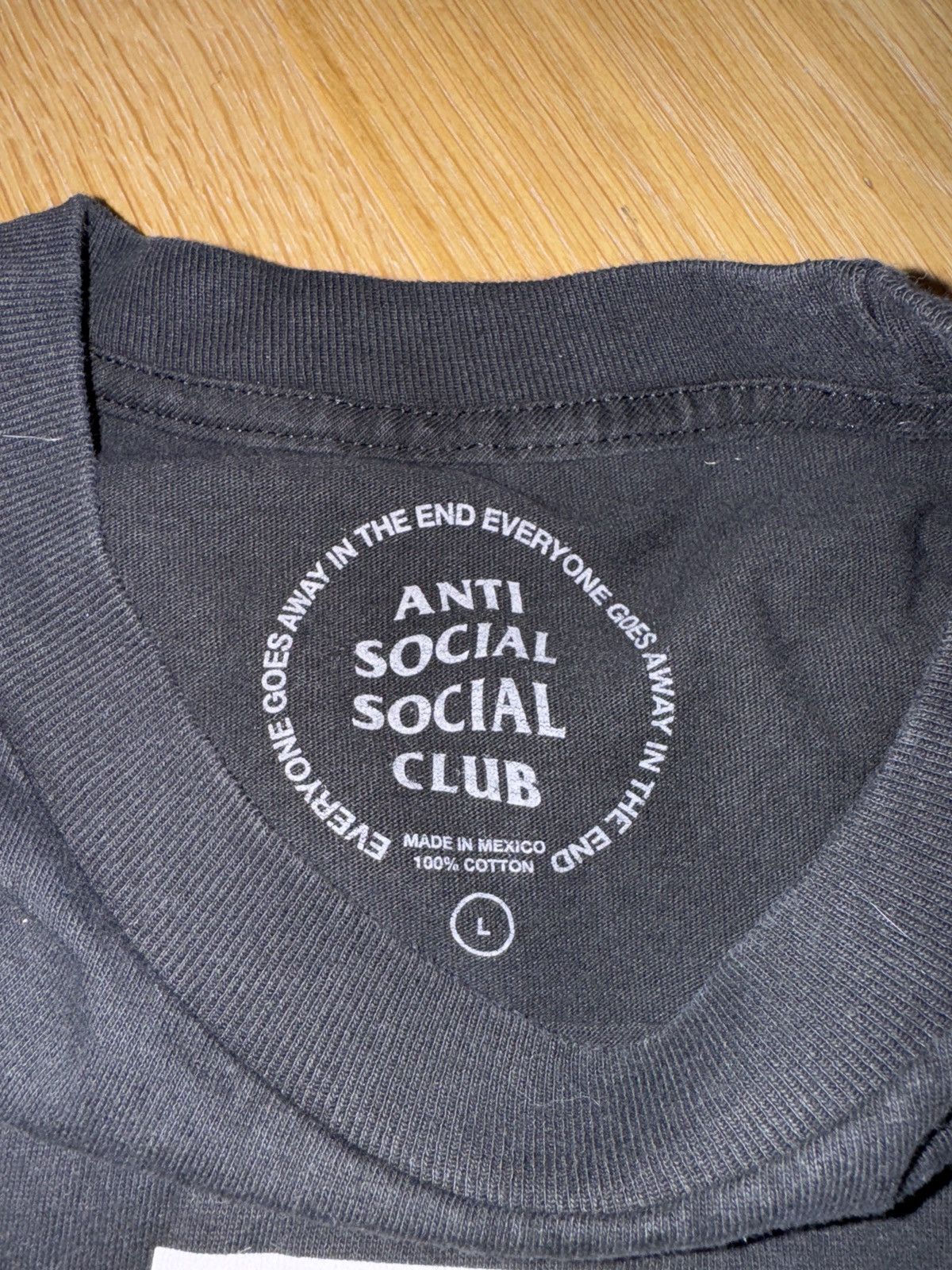 Anti Social Social Club ANTI SOCIAL SOCIAL CLUB TEE (EVERYONE GOES AWAY IN THE END) Size US L / EU 52-54 / 3 - 3 Thumbnail