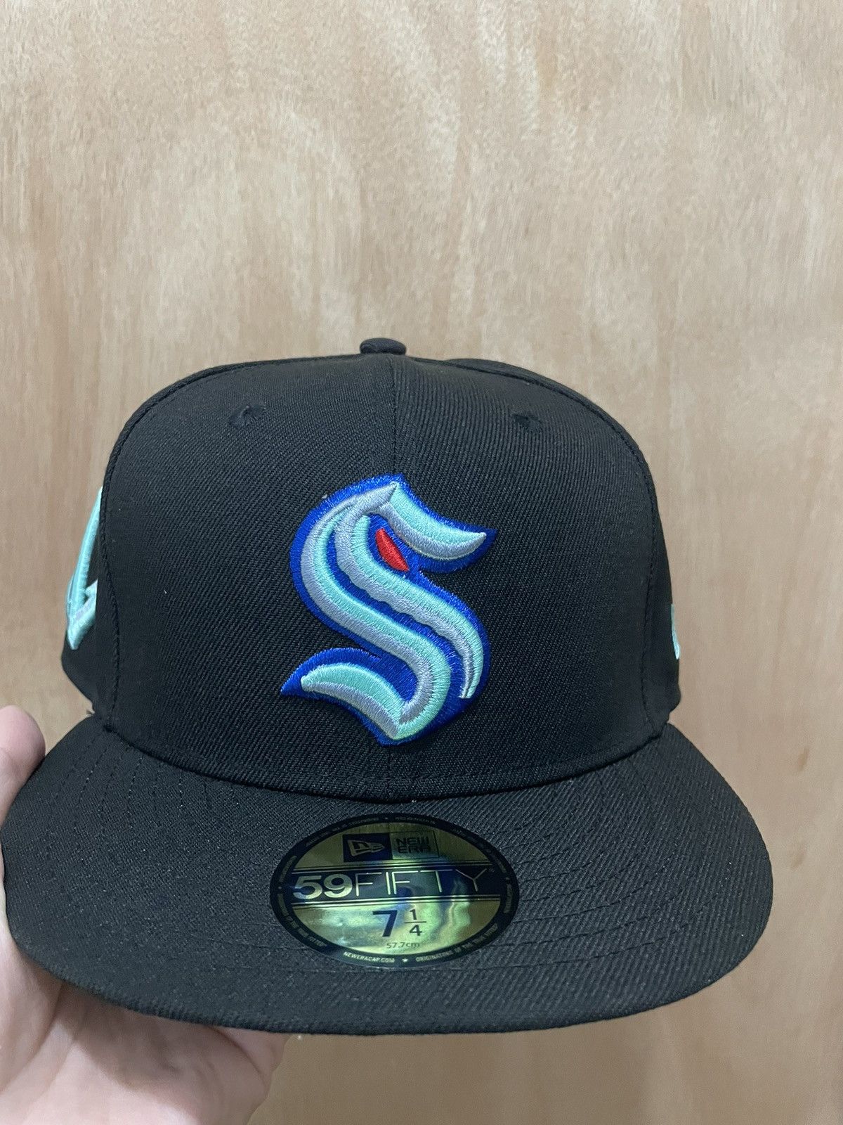 New Era Topperz Seattle kraken hook patch size 7 1/4 new era Size ONE SIZE - 2 Thumbnail