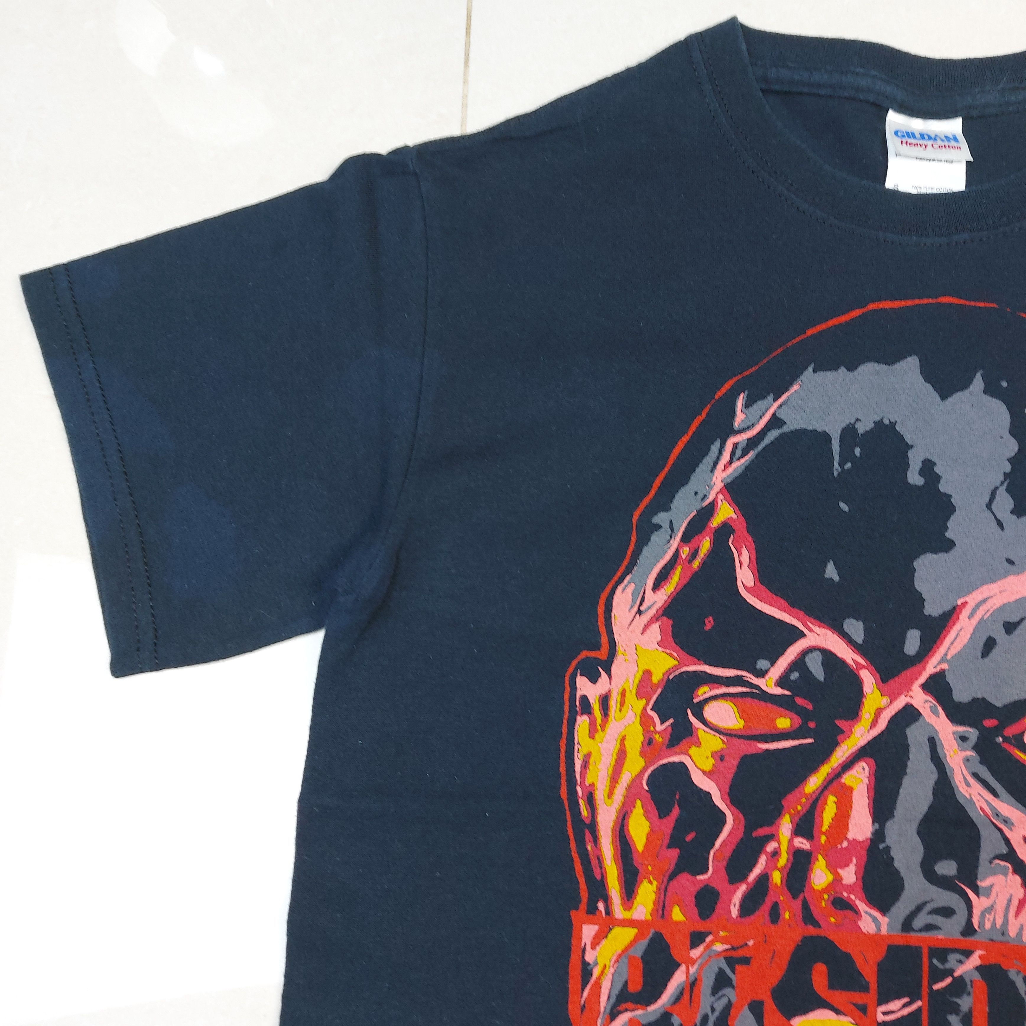 Nintendo Vintage 2006 Resident Evil Deadly Silence Tyrant T-002 TEE Size US S / EU 44-46 / 1 - 6 Thumbnail