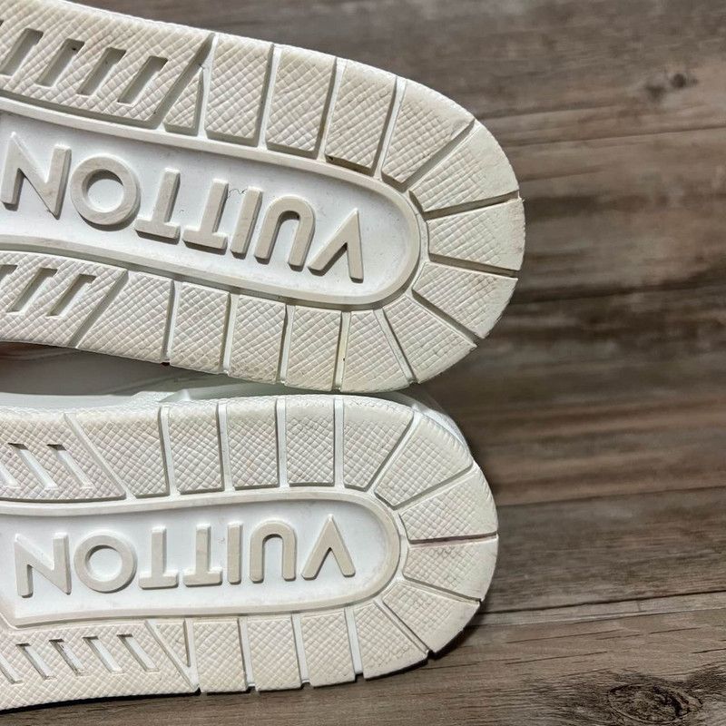 Louis Vuitton Nigo x Louis Vuitton White and Red Sneakers -2508 Size US 8 / EU 41 - 5 Thumbnail