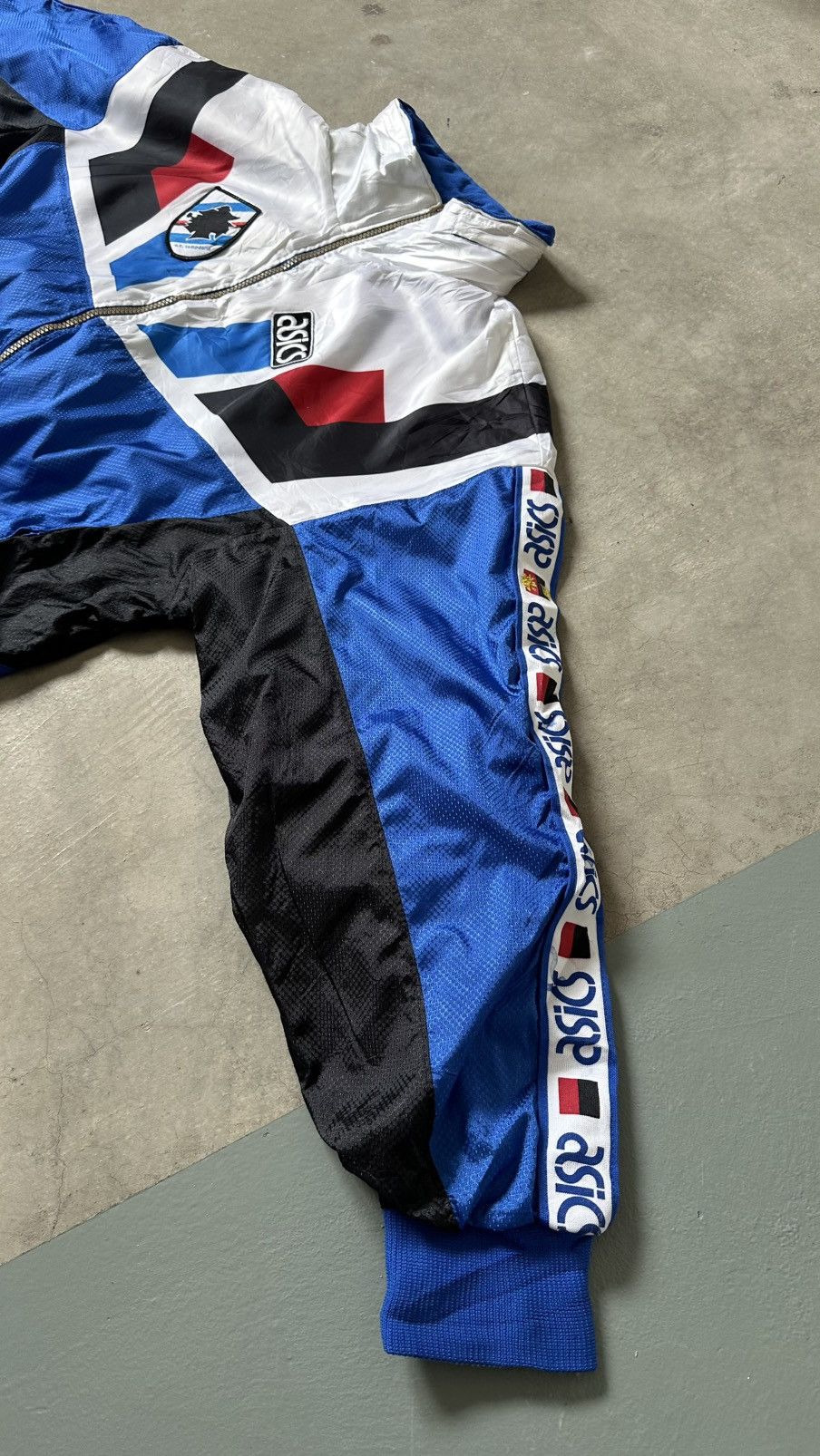 Asics VINTAGE ASICS SAMPDORIA TRAINING JACKET Size US L / EU 52-54 / 3 - 6 Thumbnail