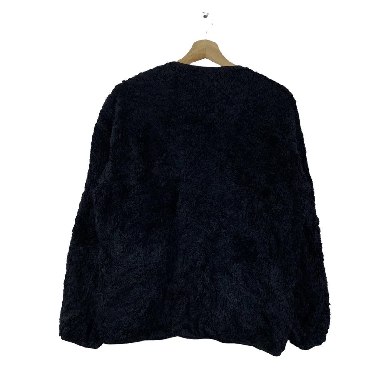 Uniqlo Vtg UNIQLO JAPAN Minimalist Black Sherpa Fleece Sweater Size US M / EU 48-50 / 2 - 2 Thumbnail