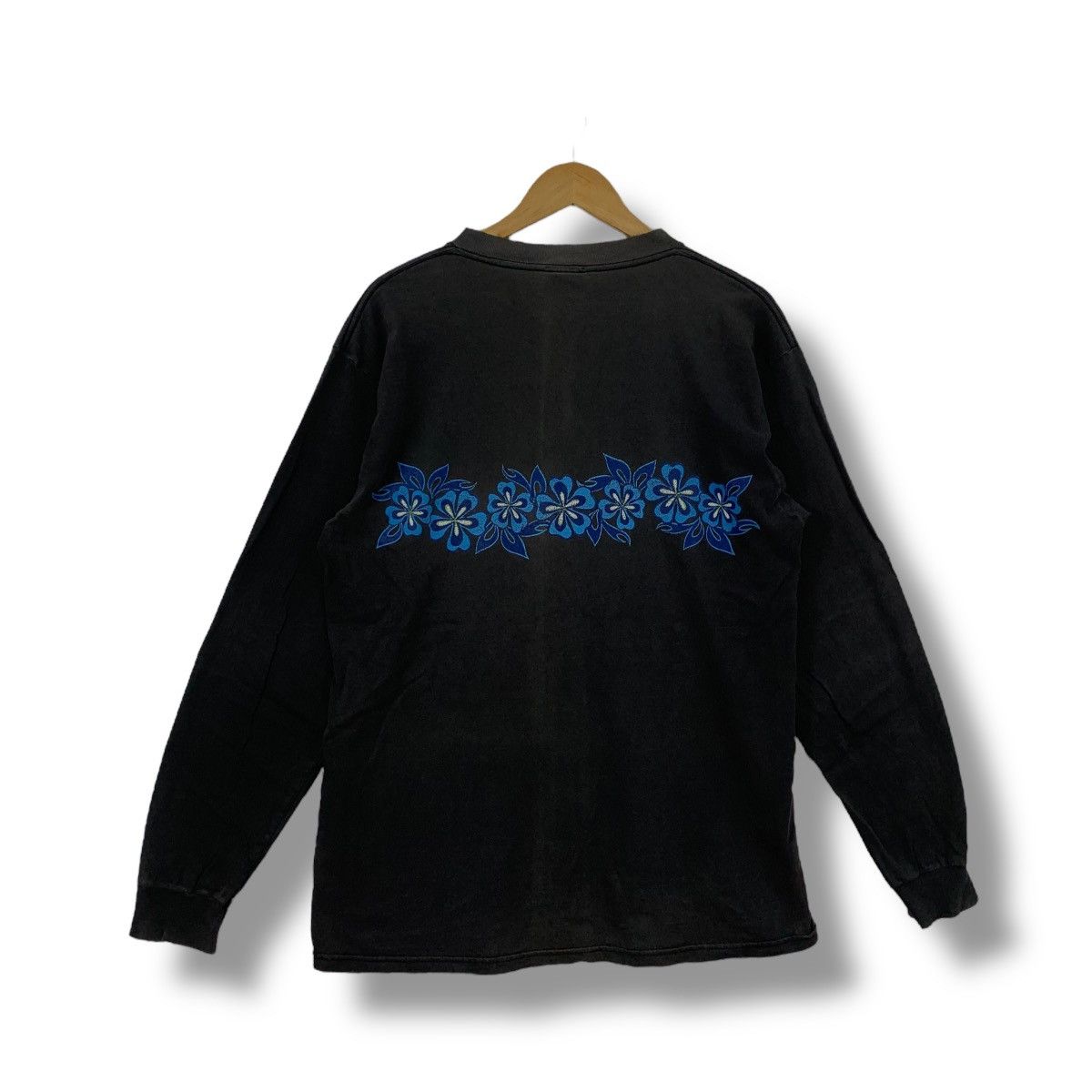 Vintage 90's LOCAL MOTION Floral Distressed Longsleeve Tee
