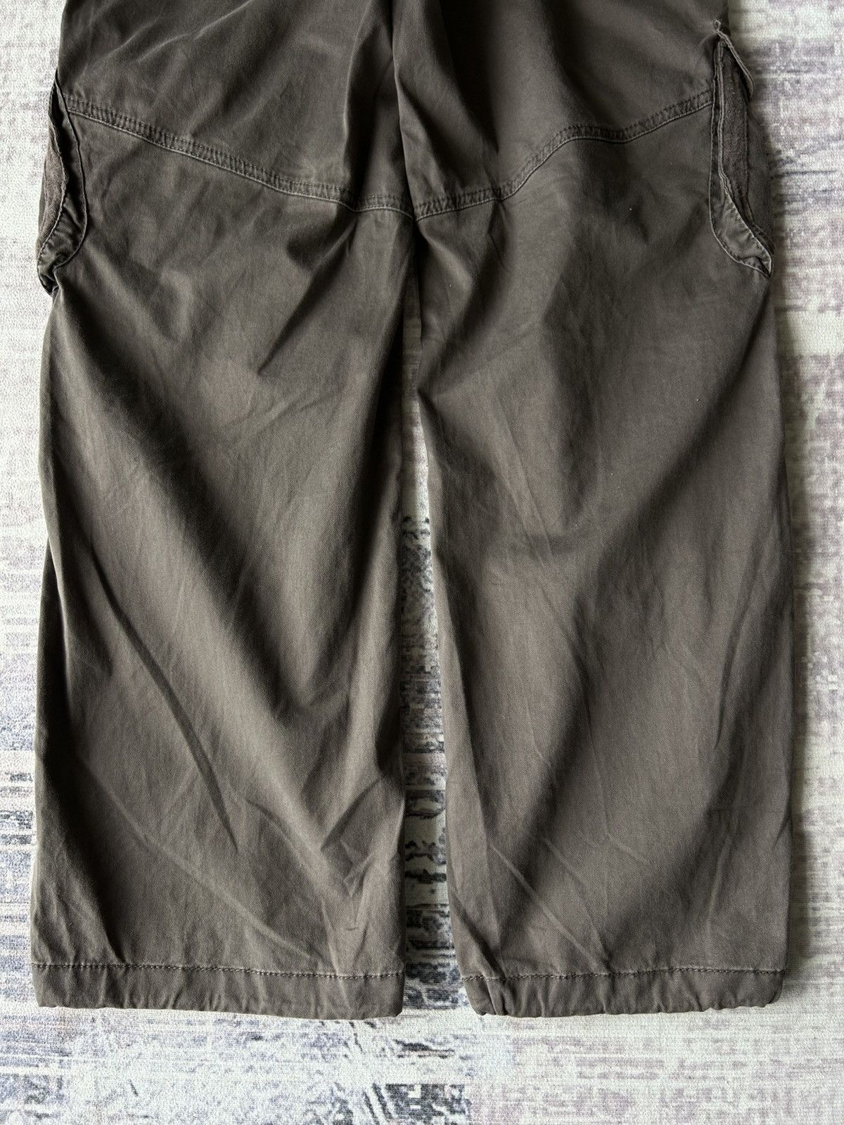 Armani Exchange Armani Exchange Cargo Pants Size 28" / US 6 / IT 42 - 7 Thumbnail