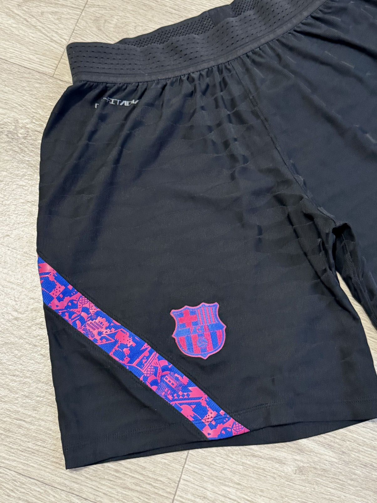 Nike 🔷Nike FC Barcelona 2021/22 Soccer Shorts🔷 Size US 34 / EU 50 - 2 Thumbnail