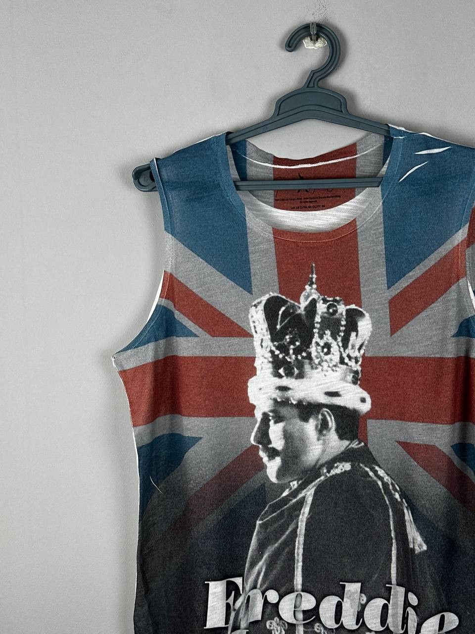 Band Tees Queen Vintage Freddie Mercury Sleeveless T-Shirt Size US L / EU 52-54 / 3 - 2 Thumbnail