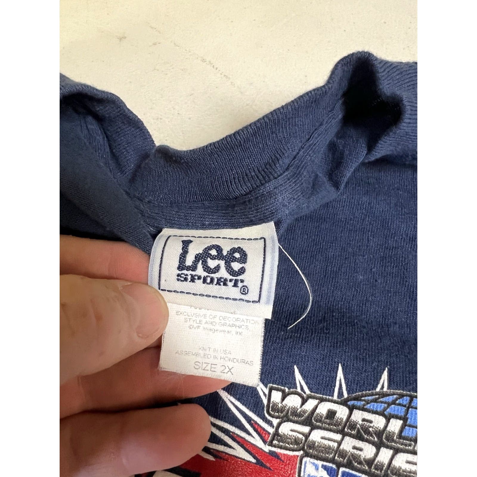 Lee VINTAGE Boston Red Sox 2004 World Series Shirt Lee 2X Big & Tall Short Sleeve Blue Cotton Men Size US XXL / EU 58 / 5 - 4 Thumbnail
