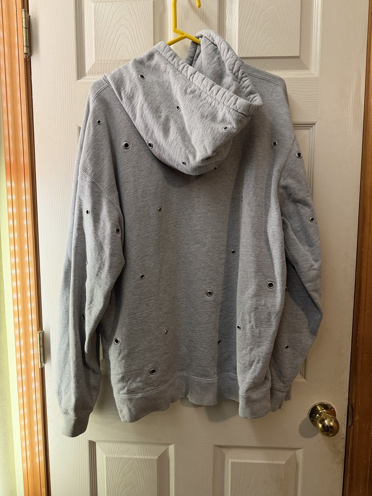 Supreme Supreme Eyelet Hooded Sweatshirt SS20 Gray Size XL Size US XL / EU 56 / 4 - 2 Thumbnail