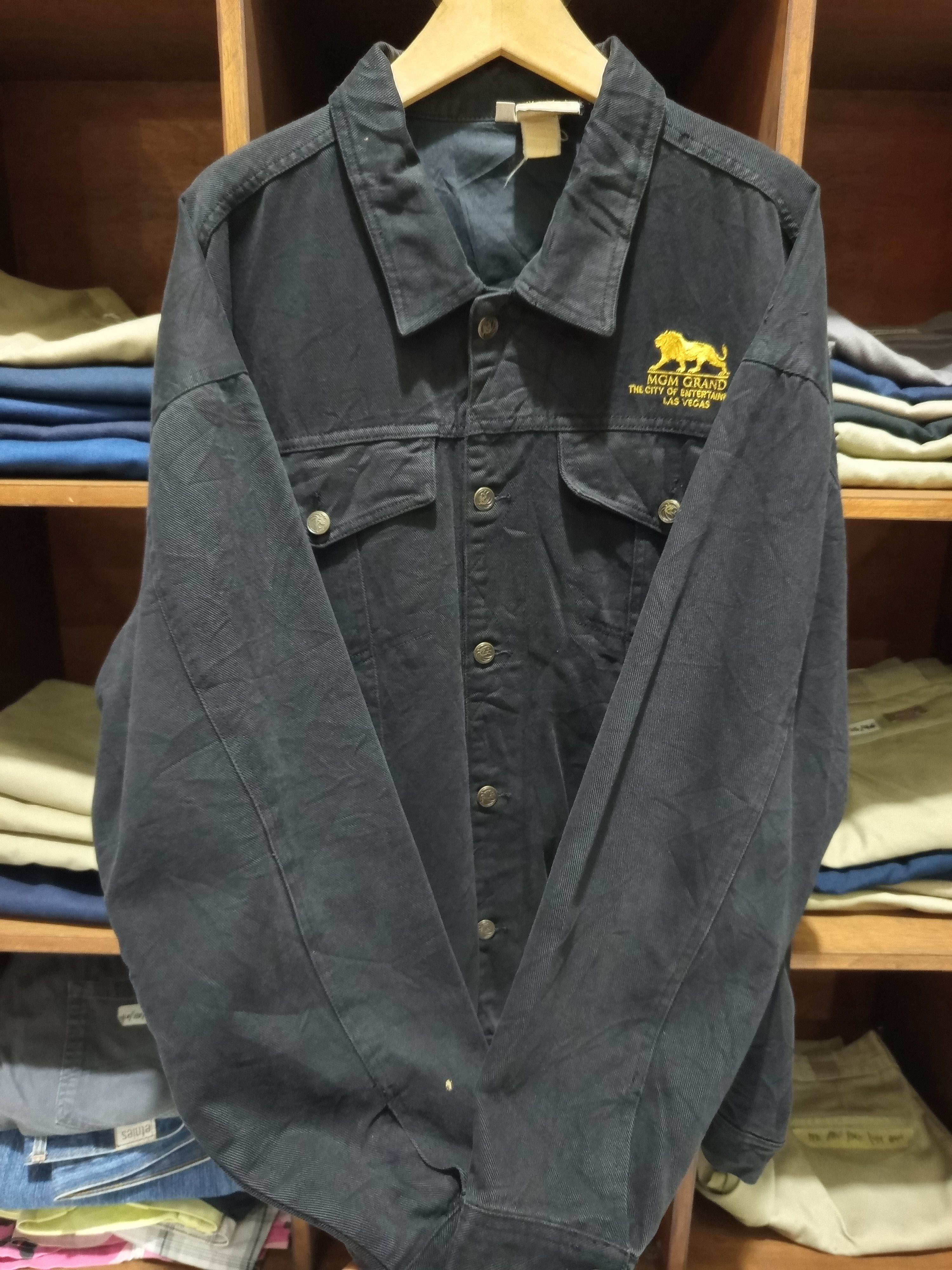 Vintage 1990s MGM Grand Las Vegas Trucker Jacket Size US XXL / EU 58 / 5 - 4 Thumbnail