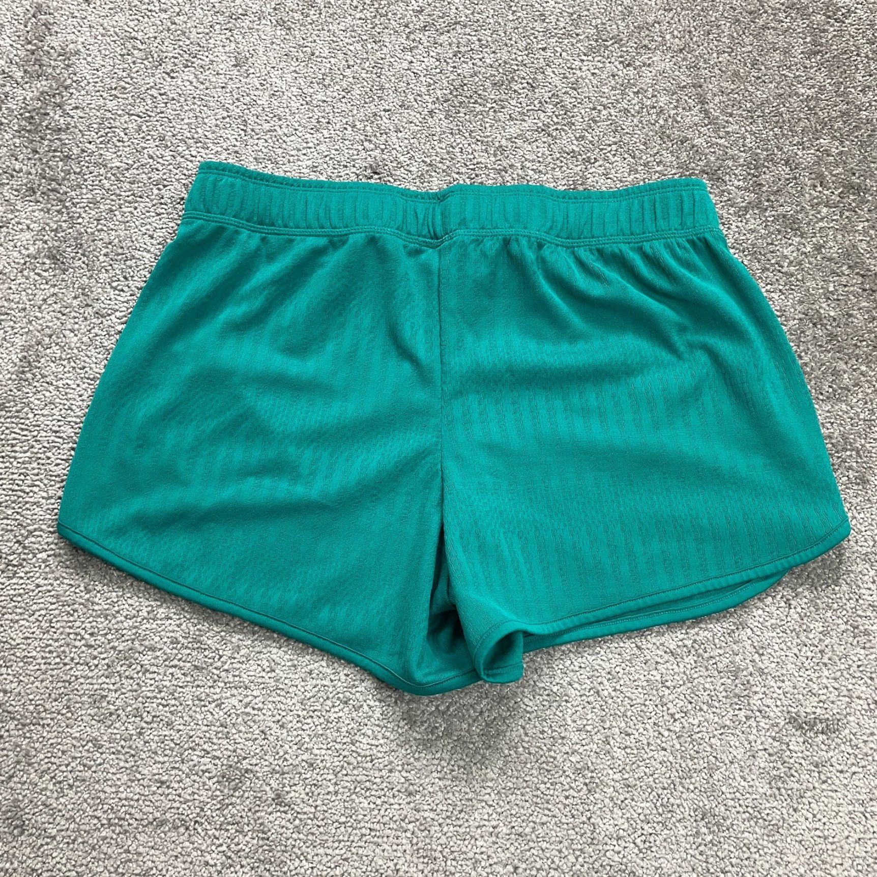 Athletic Works Athletic Works Active Shorts Womens Medium Green Elastic Waist Running Gym 32x4 Size 32" / US 10 / IT 46 - 2 Thumbnail