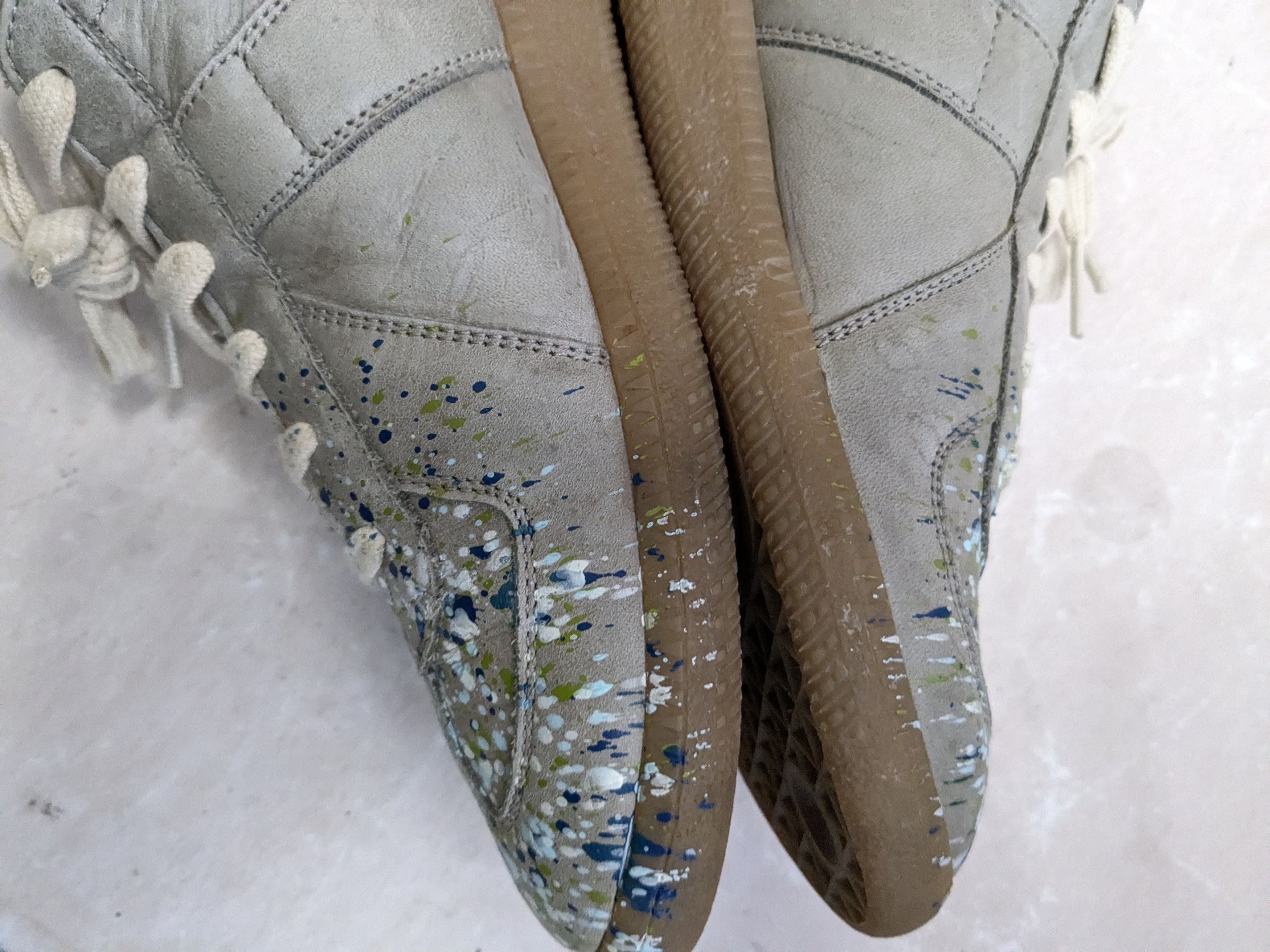 Maison Margiela Maison Margiela Replica GAT Gray Paint Splatter 8 41 Size US 8 / EU 41 - 14 Thumbnail